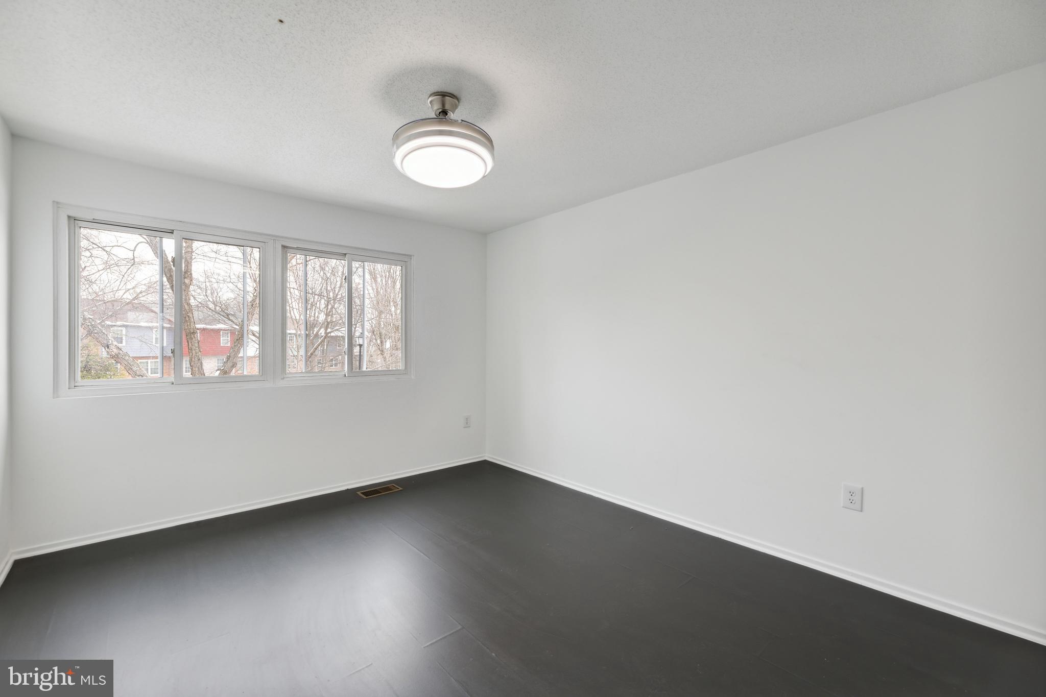 RIPPON LANDING - Residential