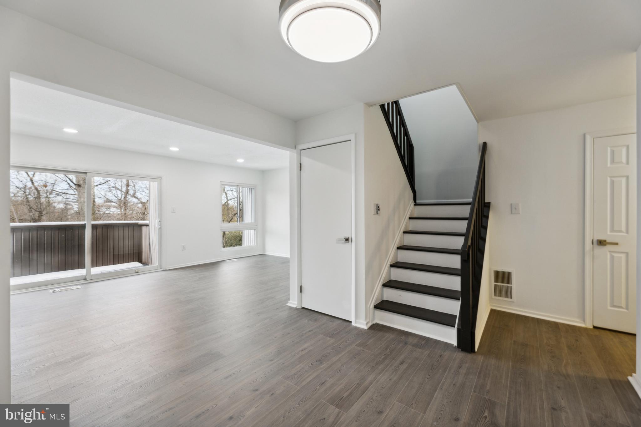 RIPPON LANDING - Residential