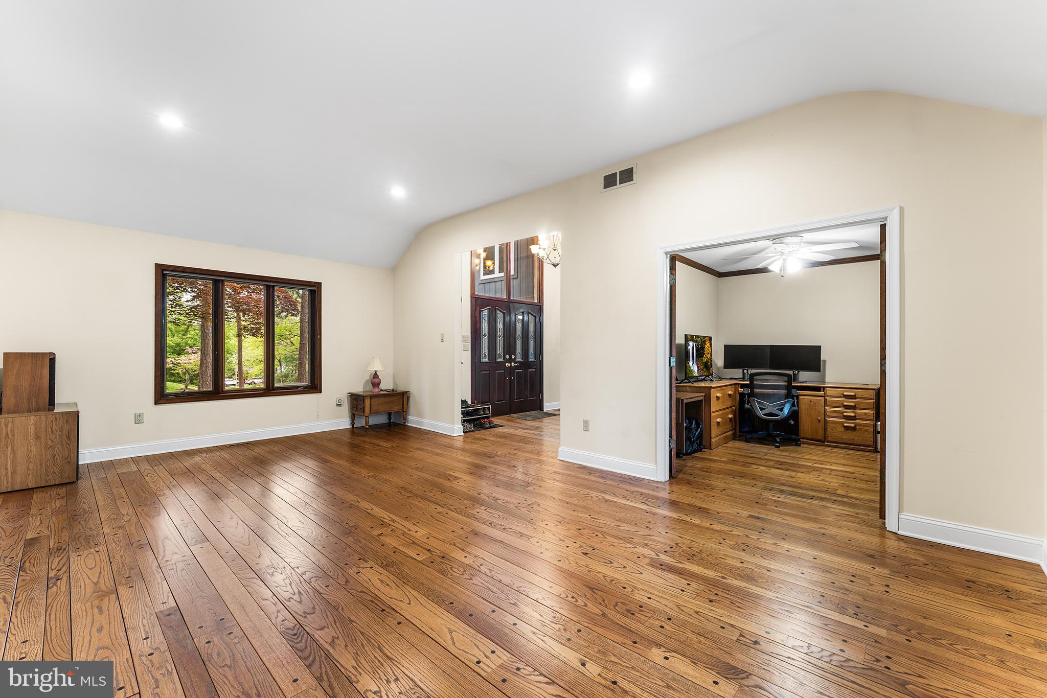 15 FIR LANE