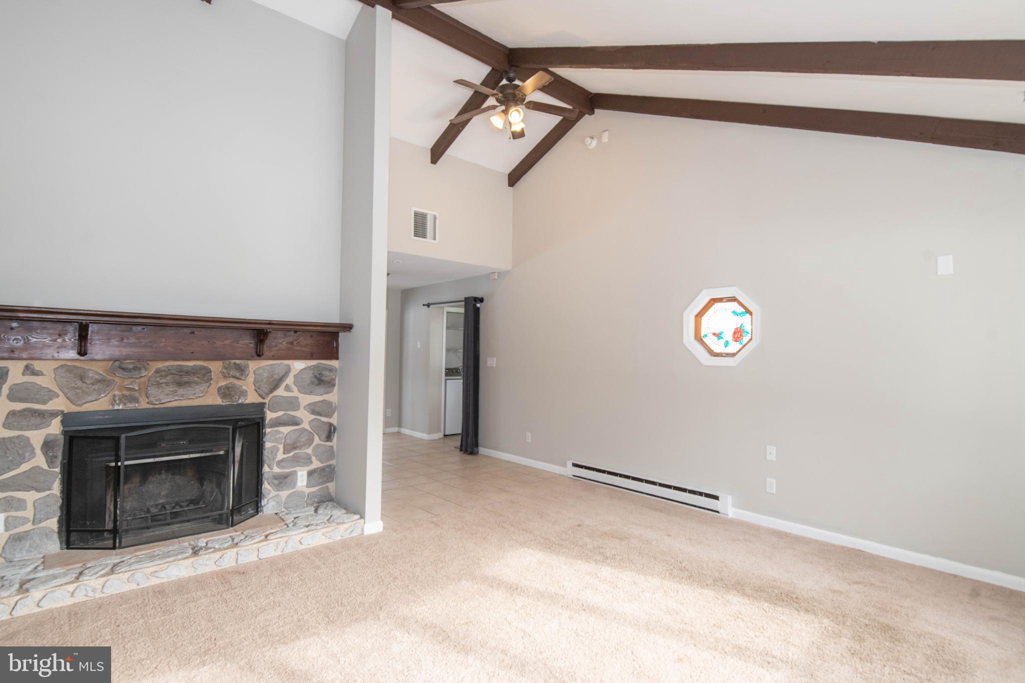 ARUNDEL - Residential