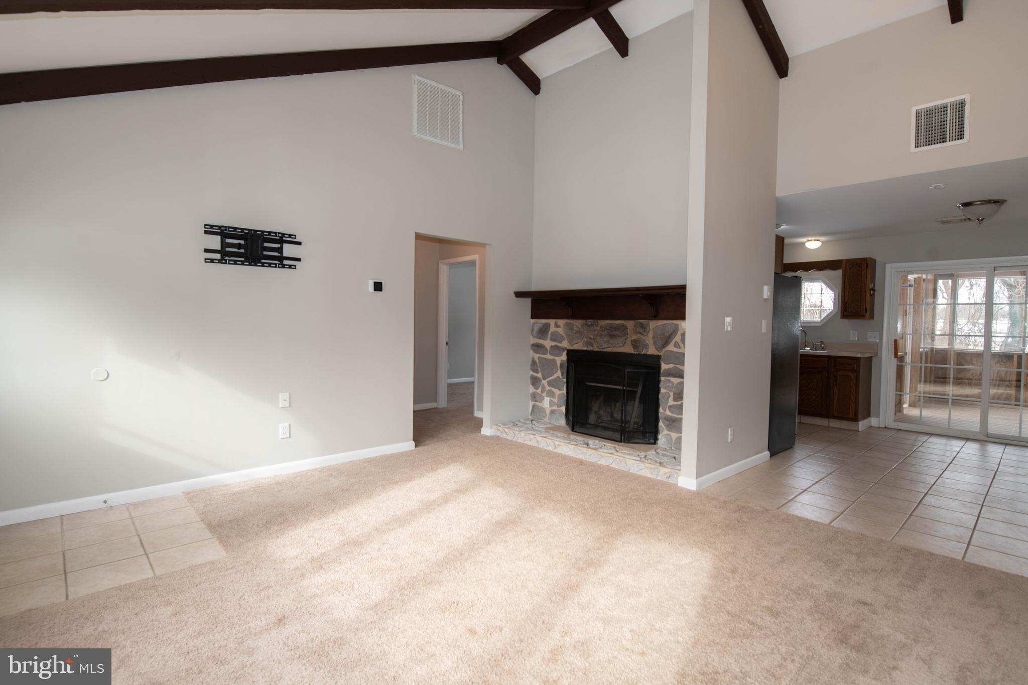 ARUNDEL - Residential