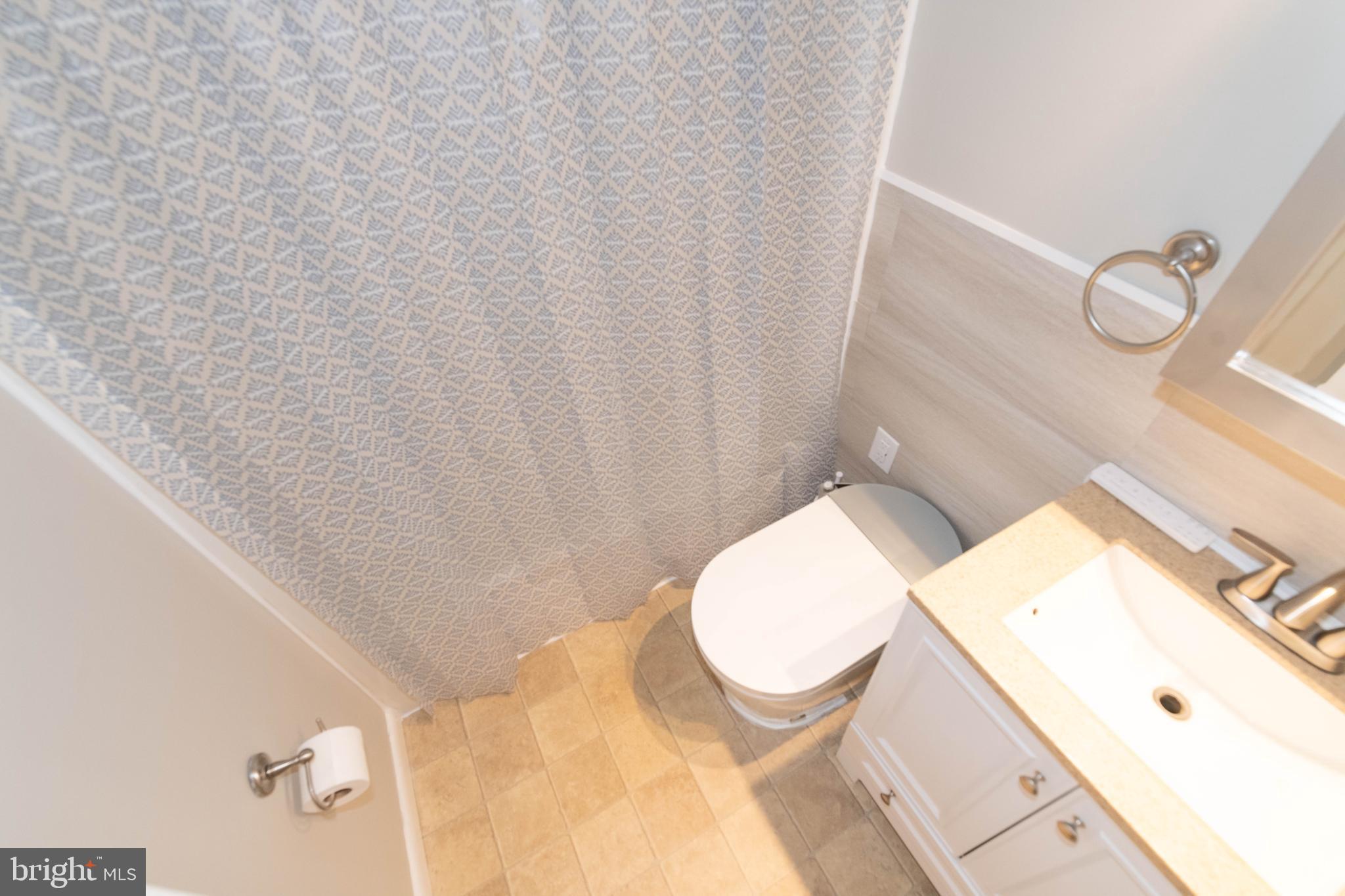 ARUNDEL - Residential