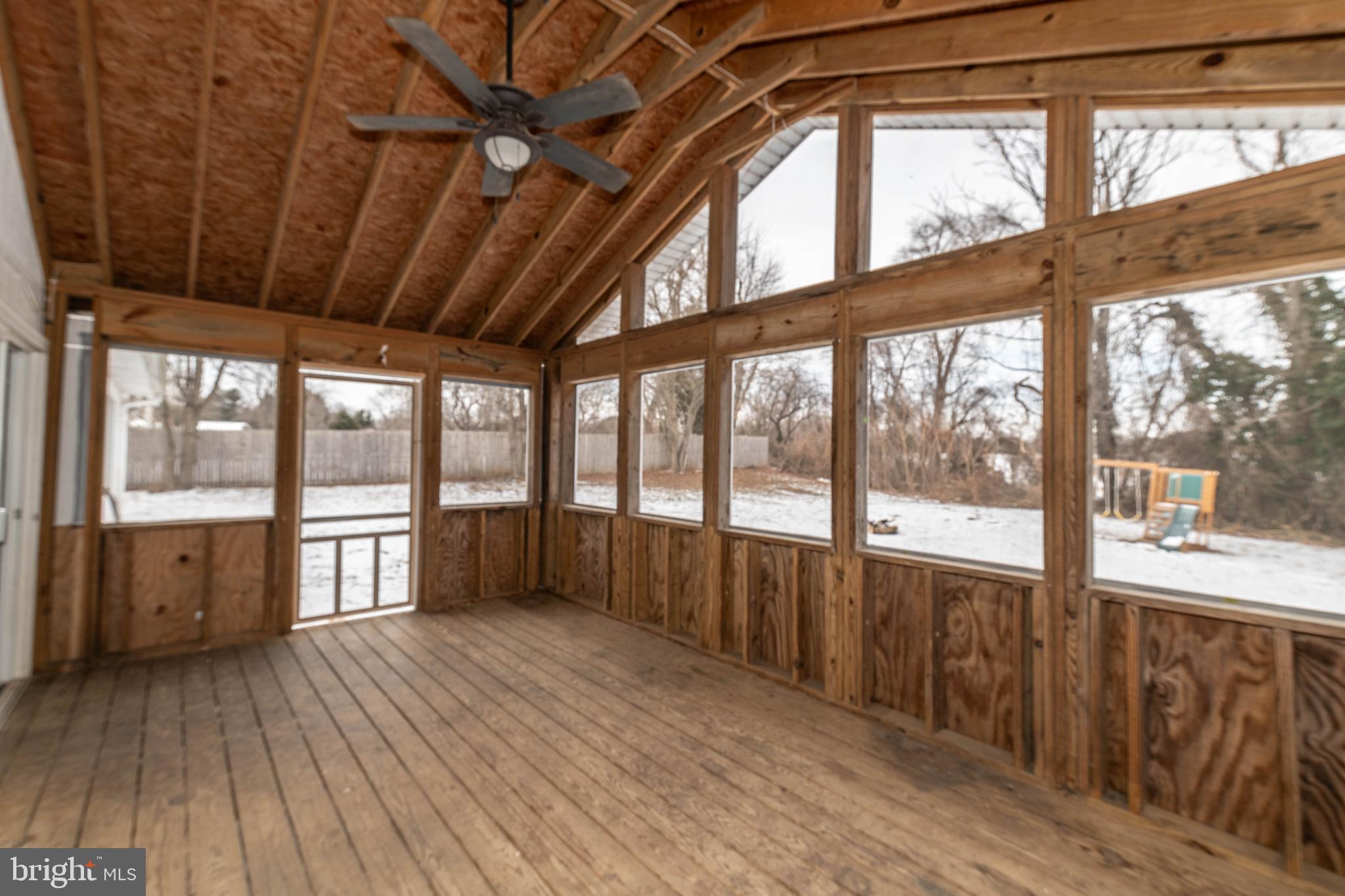 ARUNDEL - Residential