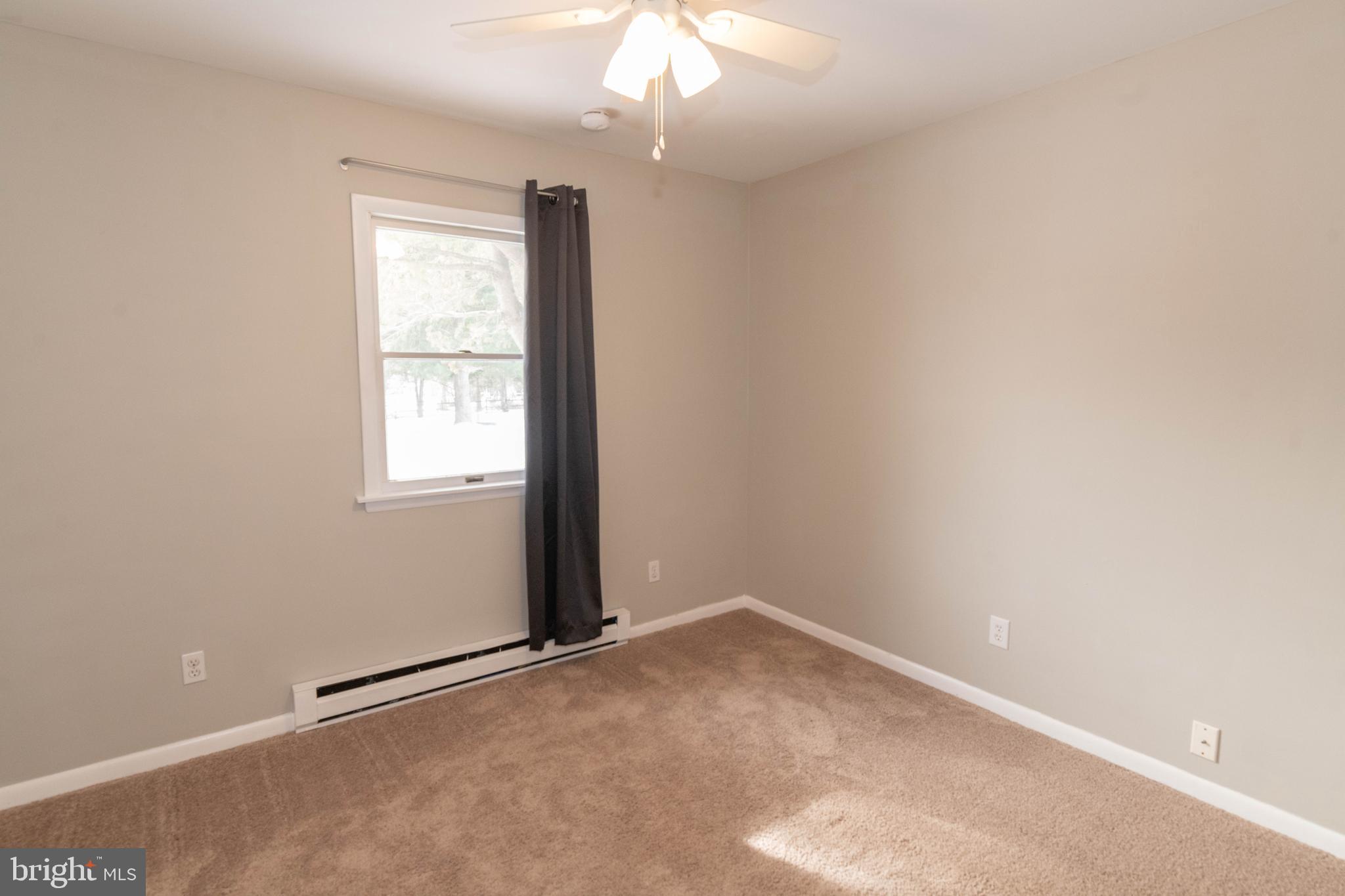 ARUNDEL - Residential