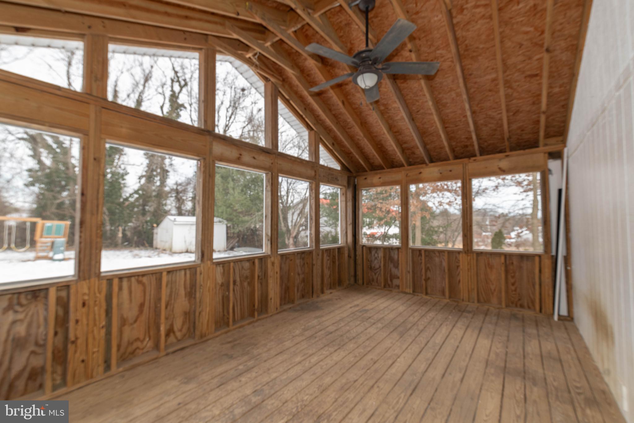 ARUNDEL - Residential