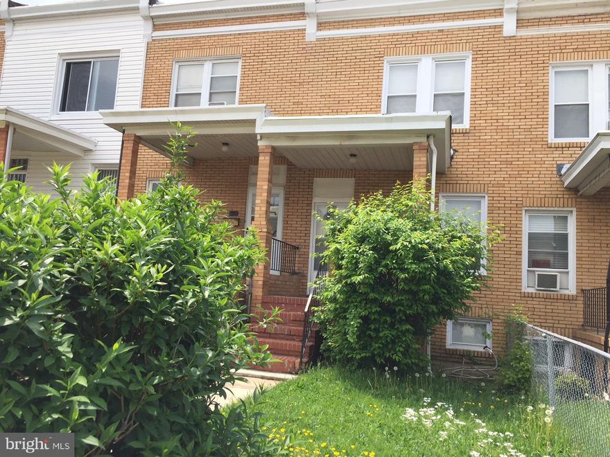 Ready for a new tenant $1,200-$1,500 rent, 3 bedroom townhouse, large kitchen with all appliances with full finished basement, 1.5 bath, front and rear porches separate dining room, fenced rear, Lead paint registered with Baltimore City, Owner retiring,  inspection for buyer information only ,