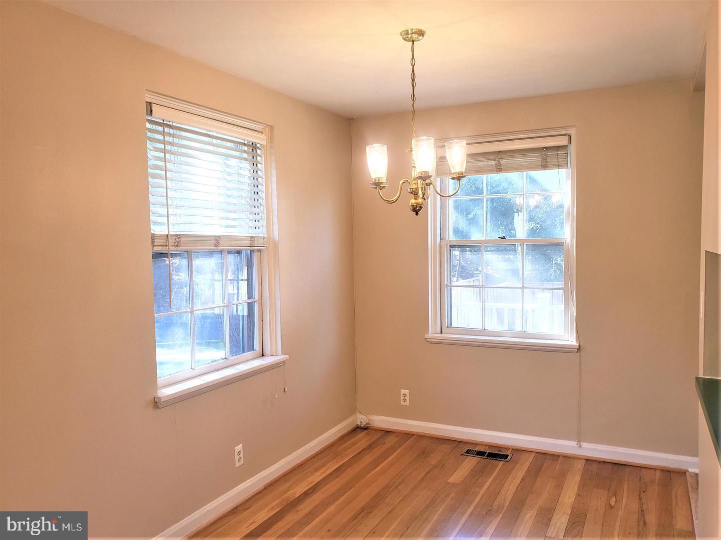 FAIRLINGTON GREEN - Residential Lease