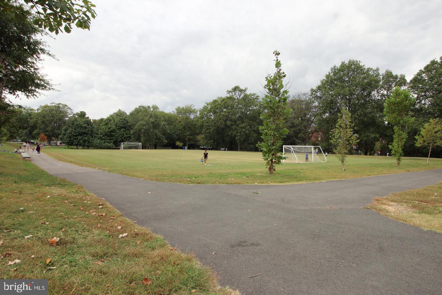 FAIRLINGTON GREEN - Residential Lease