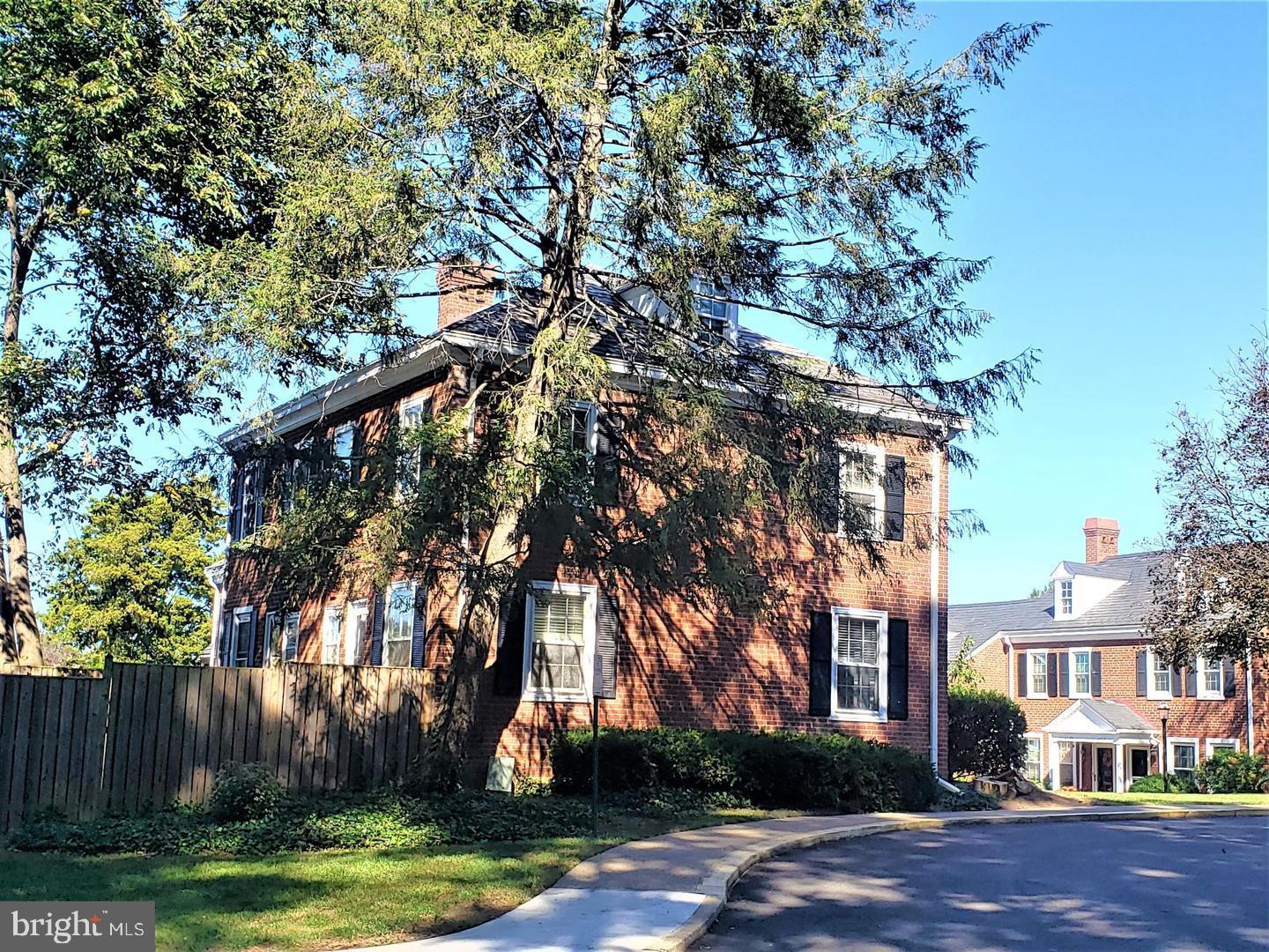 FAIRLINGTON GREEN - Residential Lease