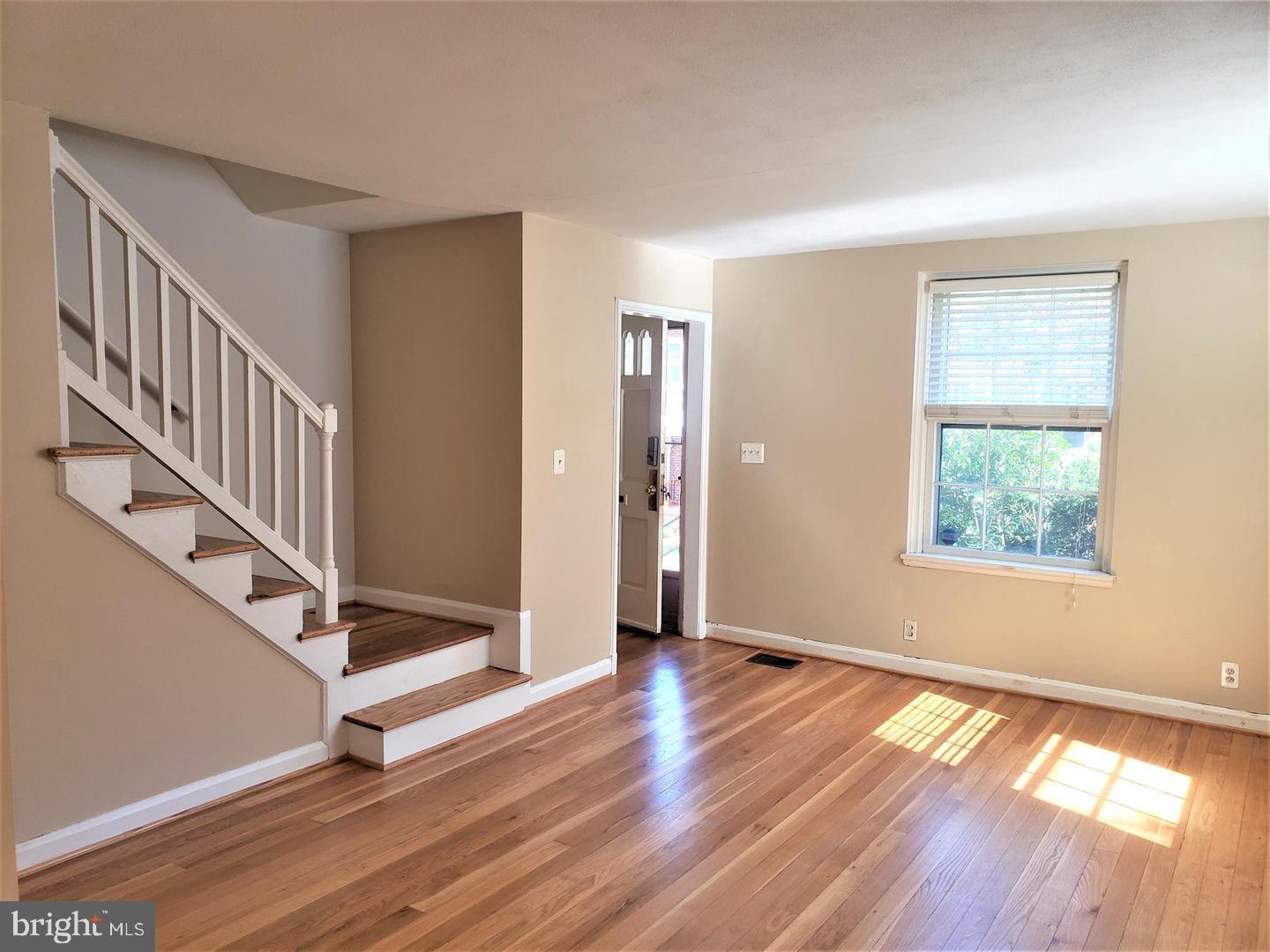 FAIRLINGTON GREEN - Residential Lease