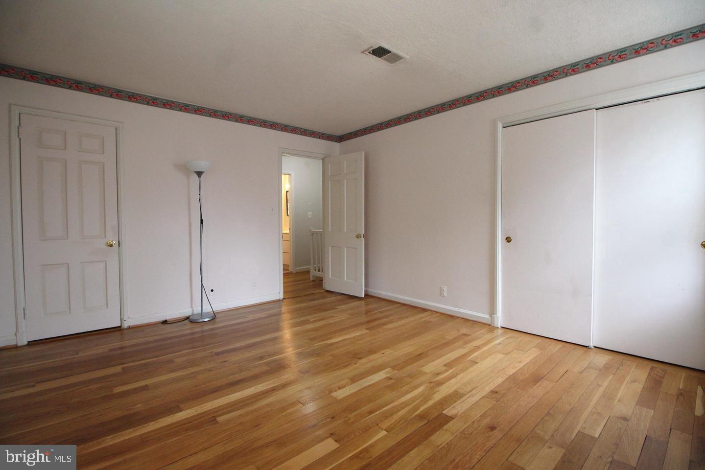 FAIRLINGTON GREEN - Residential Lease