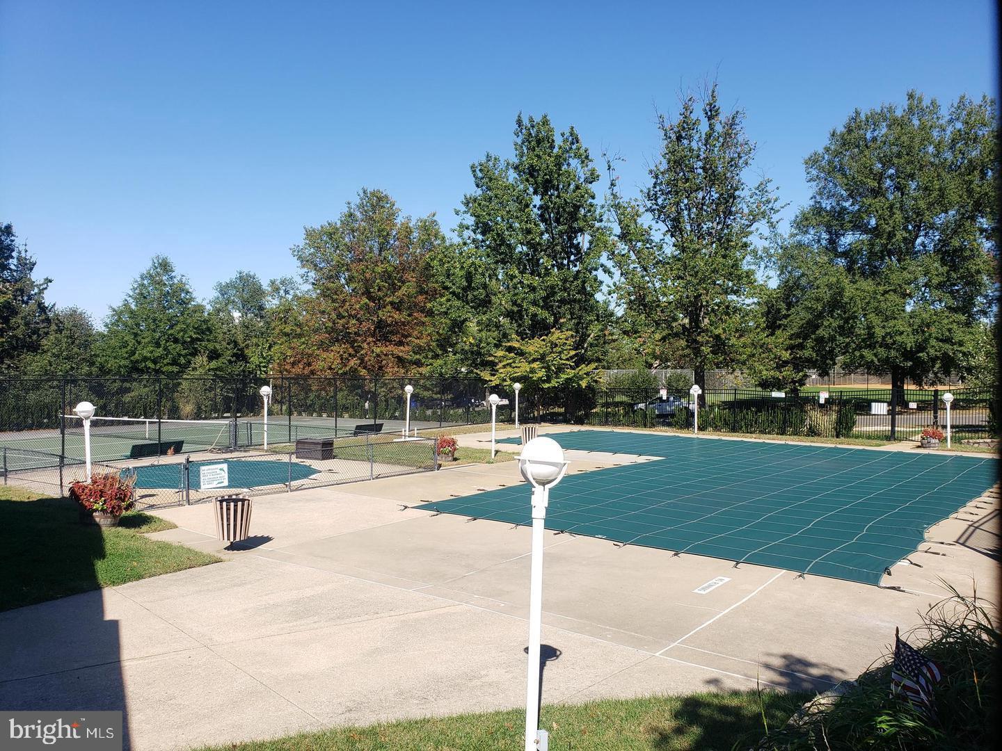 FAIRLINGTON GREEN - Residential Lease