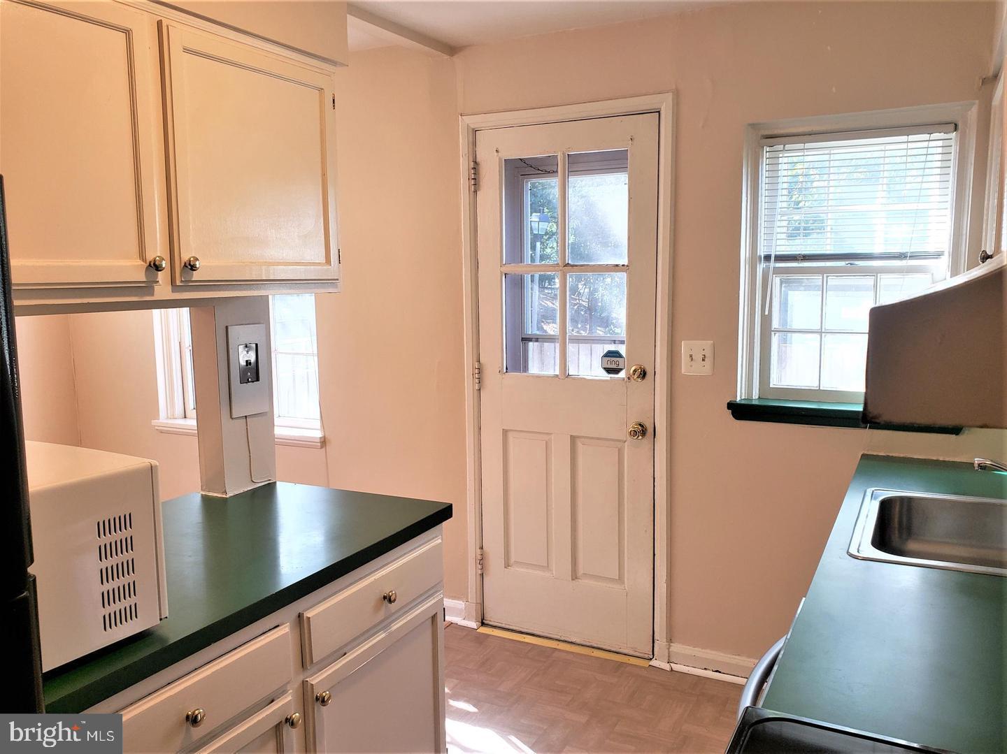 FAIRLINGTON GREEN - Residential Lease