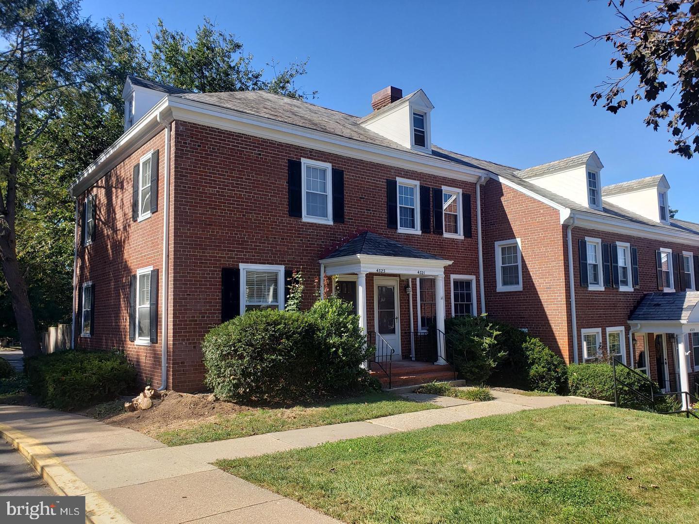 FAIRLINGTON GREEN - Residential Lease