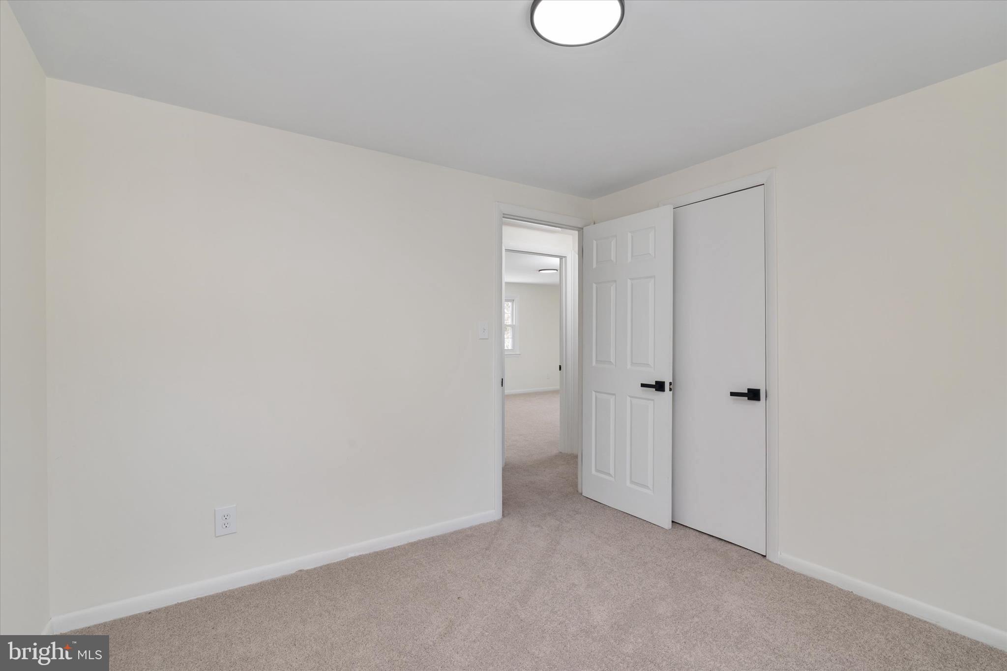 COLONIAL ACRES - Residential