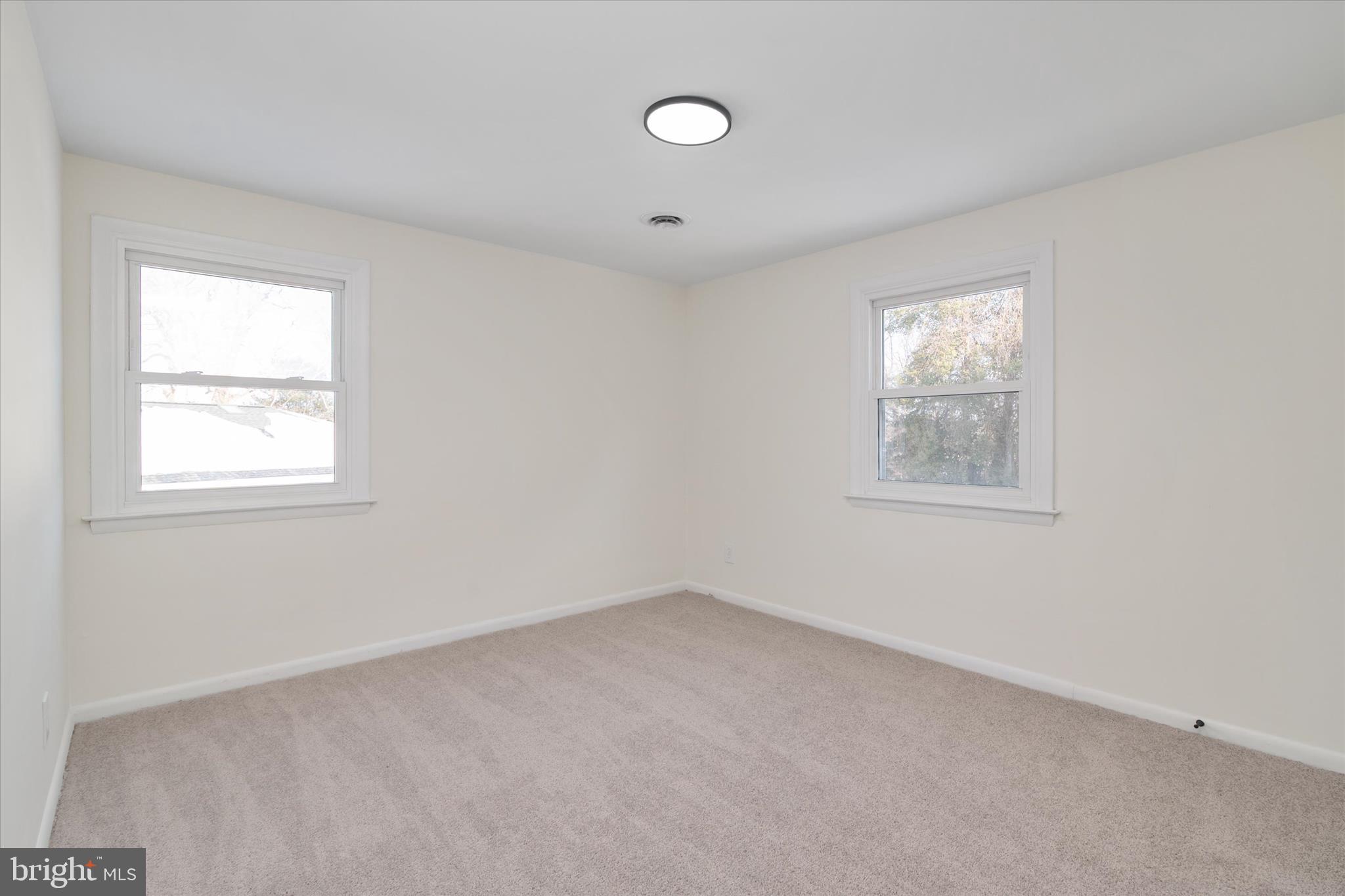 COLONIAL ACRES - Residential