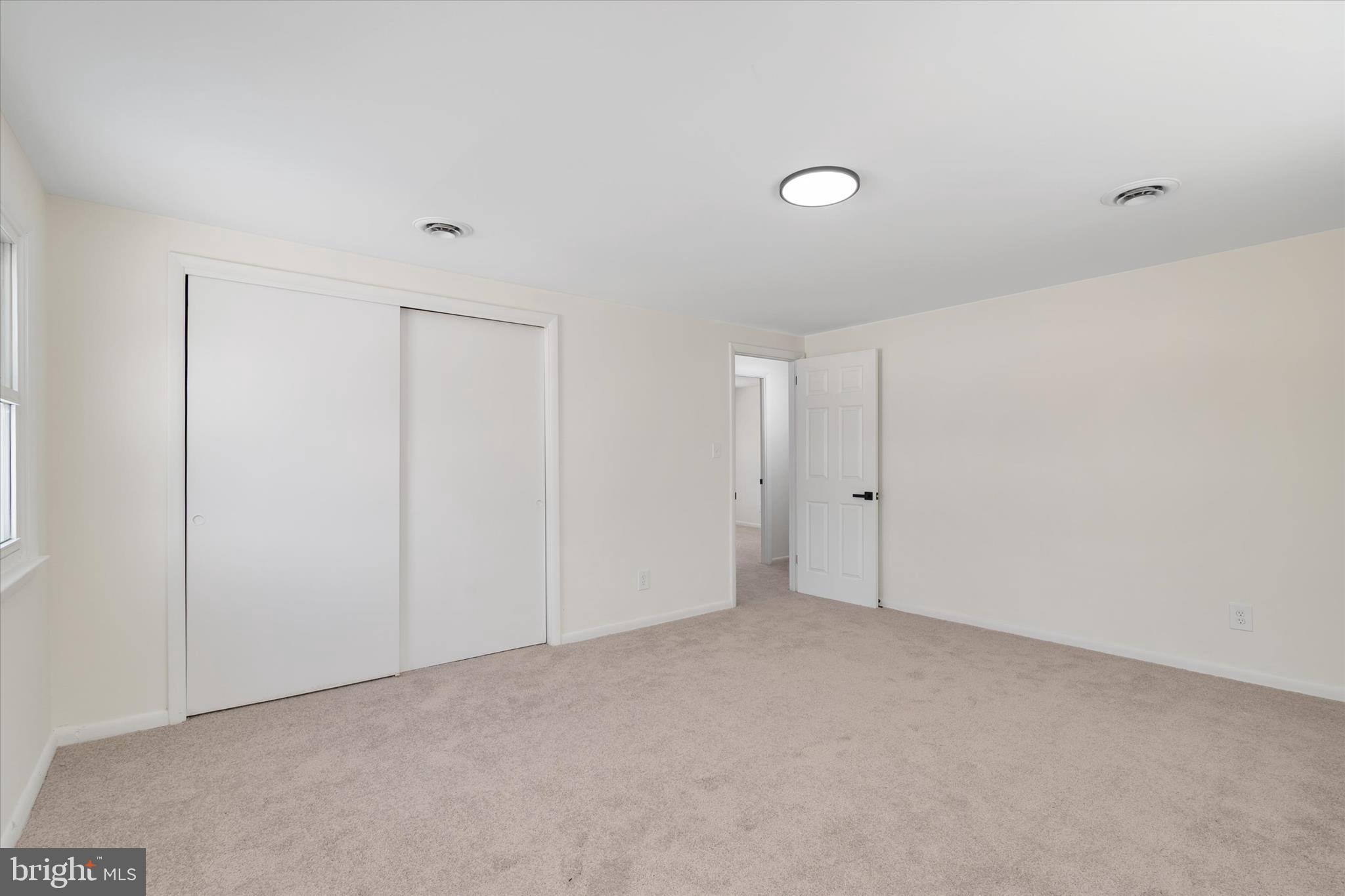 COLONIAL ACRES - Residential