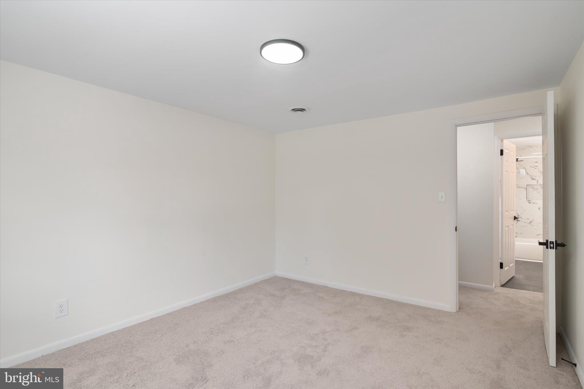 COLONIAL ACRES - Residential