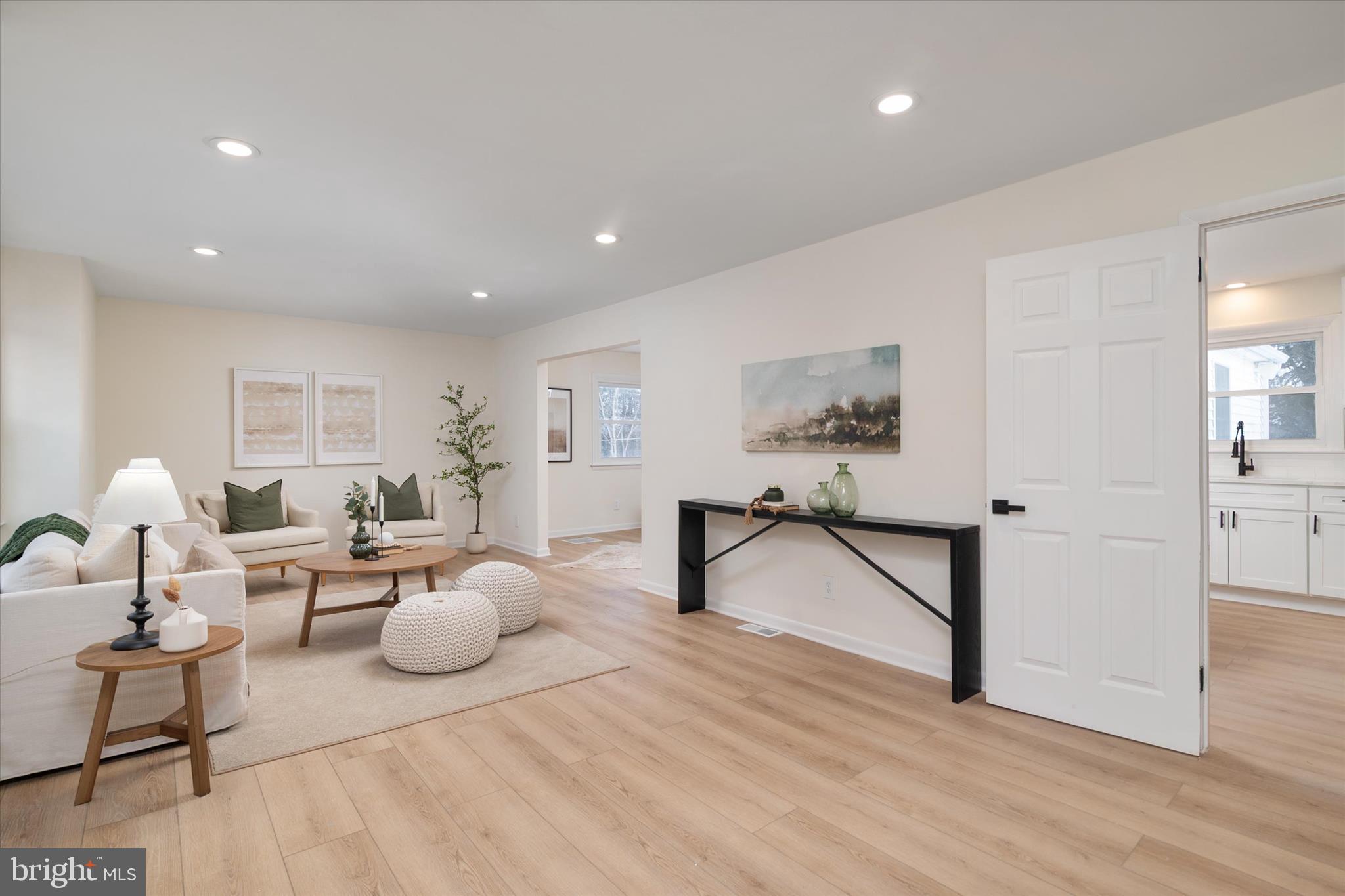 COLONIAL ACRES - Residential