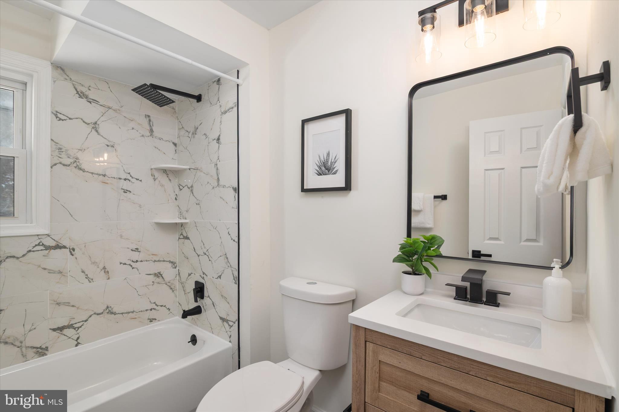 COLONIAL ACRES - Residential