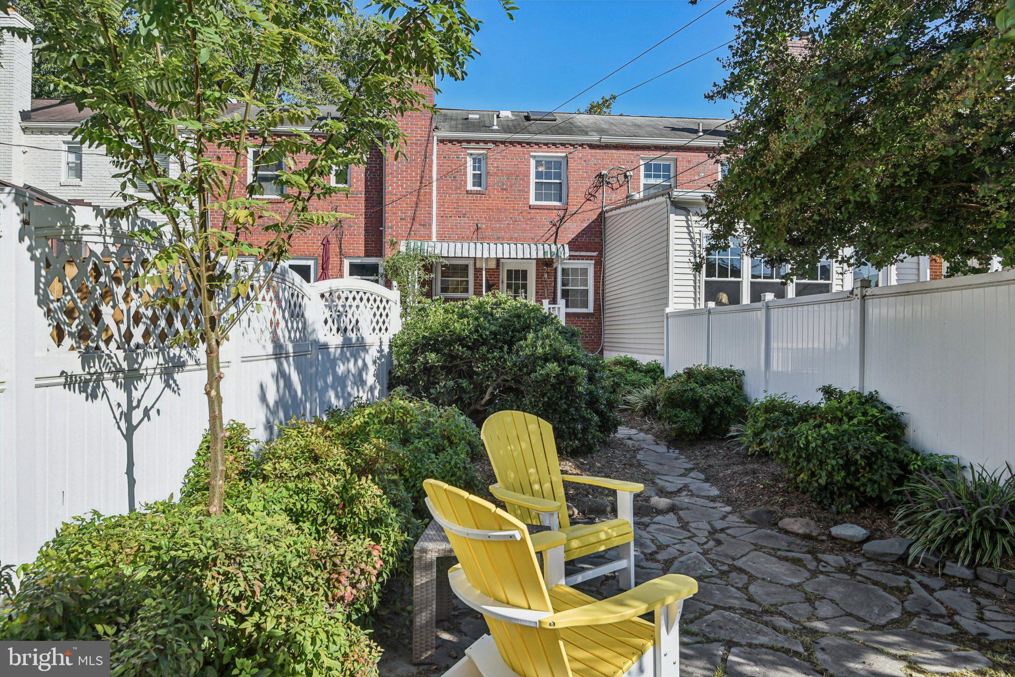 JEFFERSON HOMES - Residential