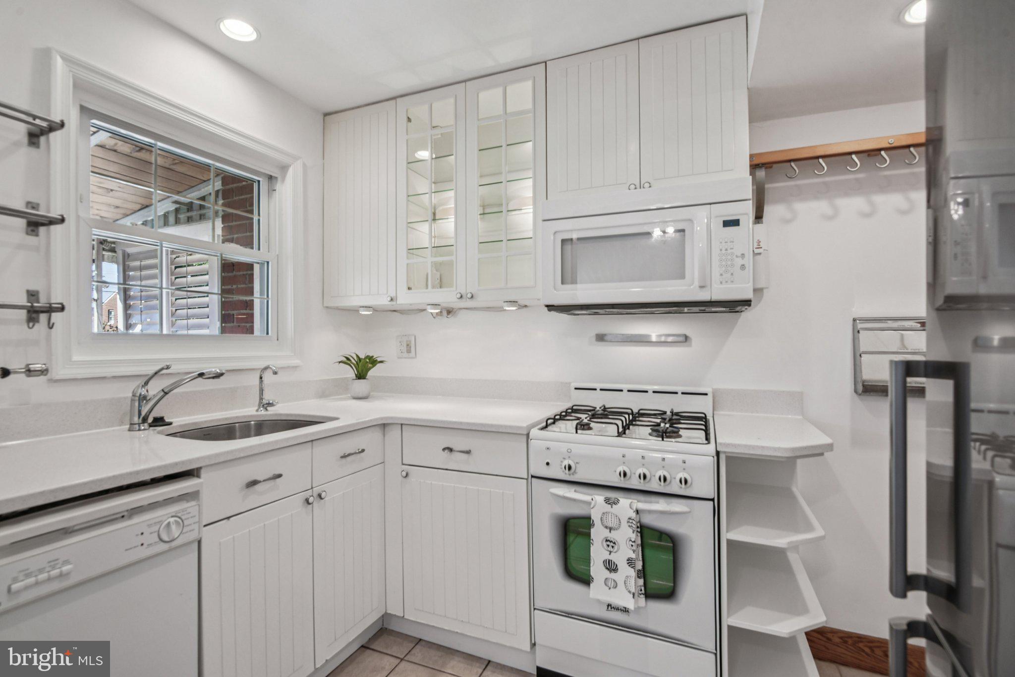 JEFFERSON HOMES - Residential