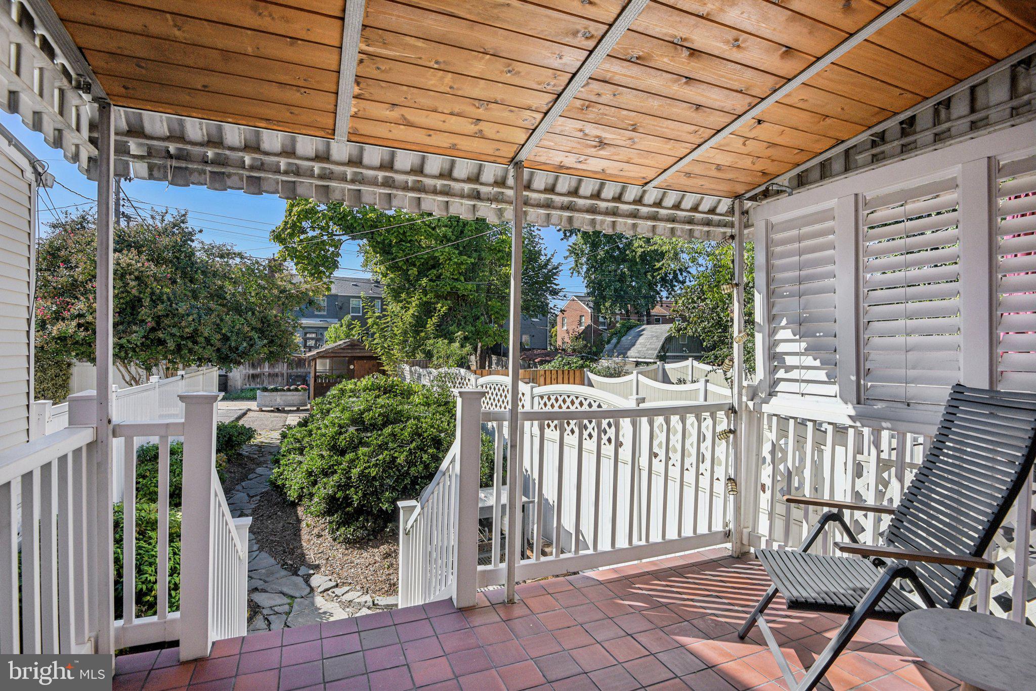 JEFFERSON HOMES - Residential