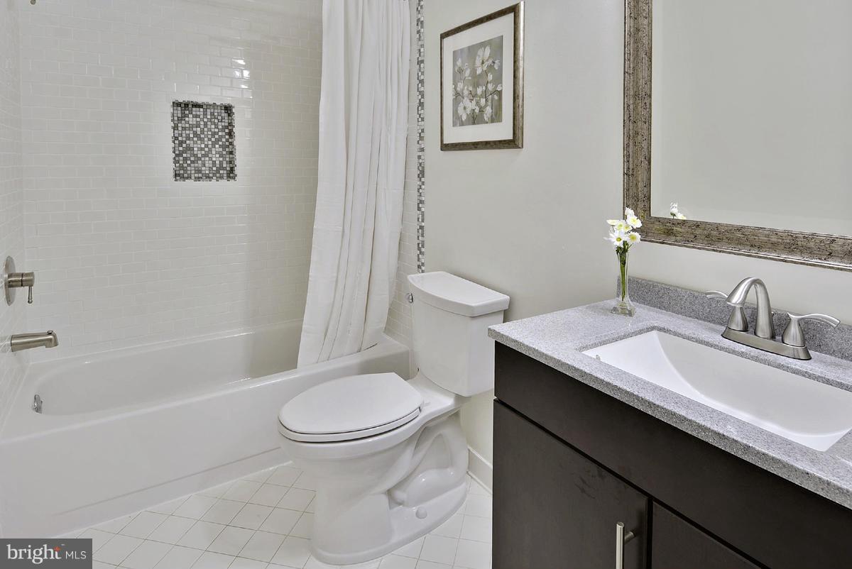 TATTERSALL - Residential