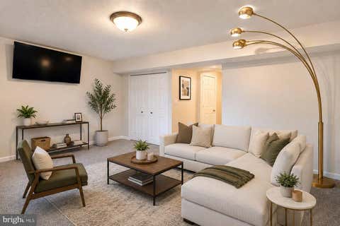 Townhouse For Sale - 15333 Blacksmith Terrace<br/> WOODBRIDGE, VA 22191