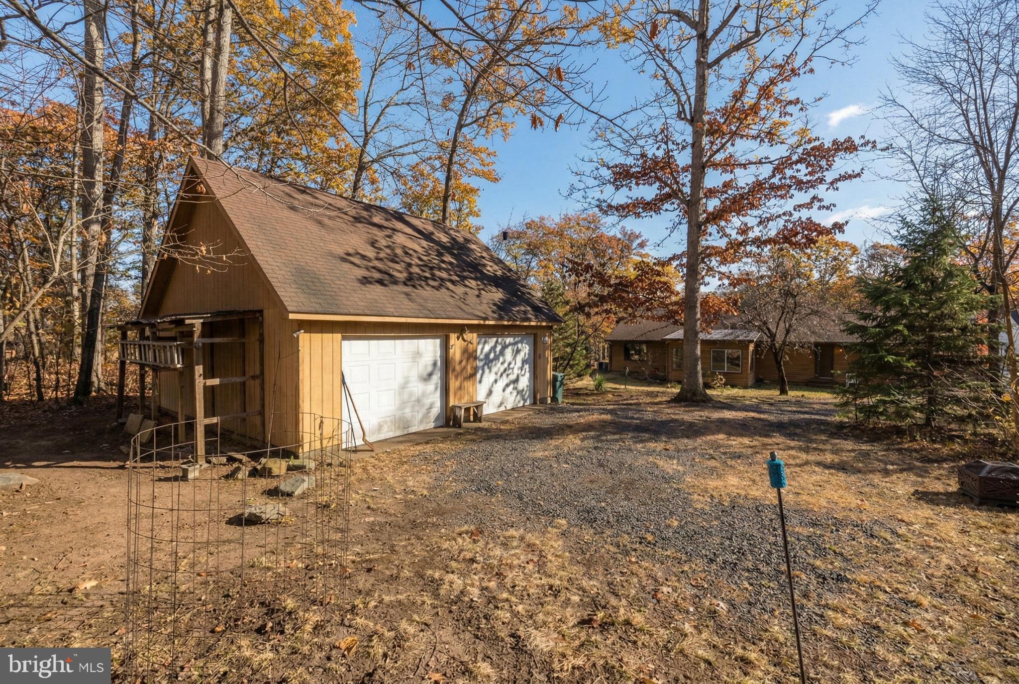 LAKE OF THE WOODS - Residential