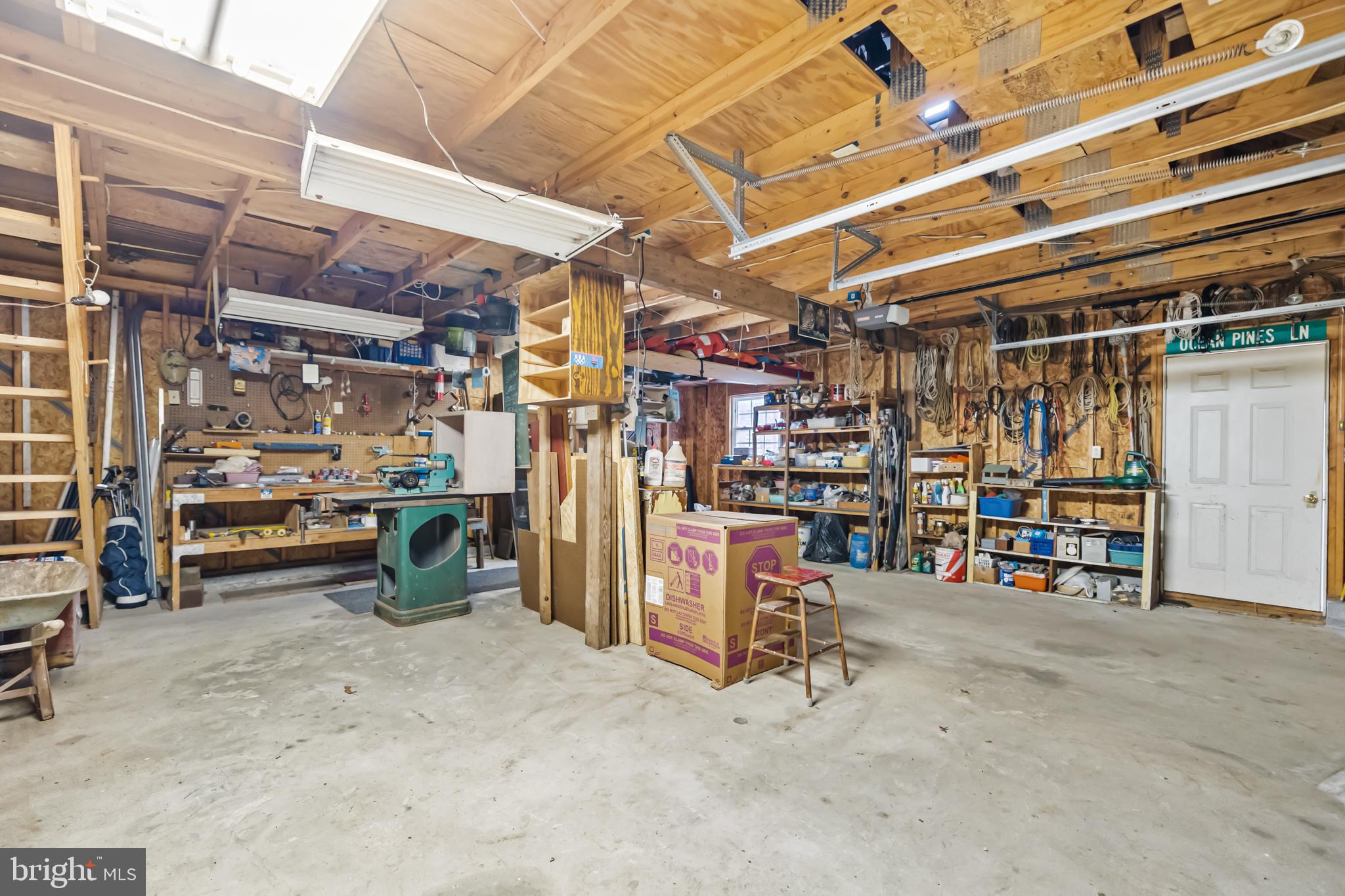 LAKE OF THE WOODS - Residential