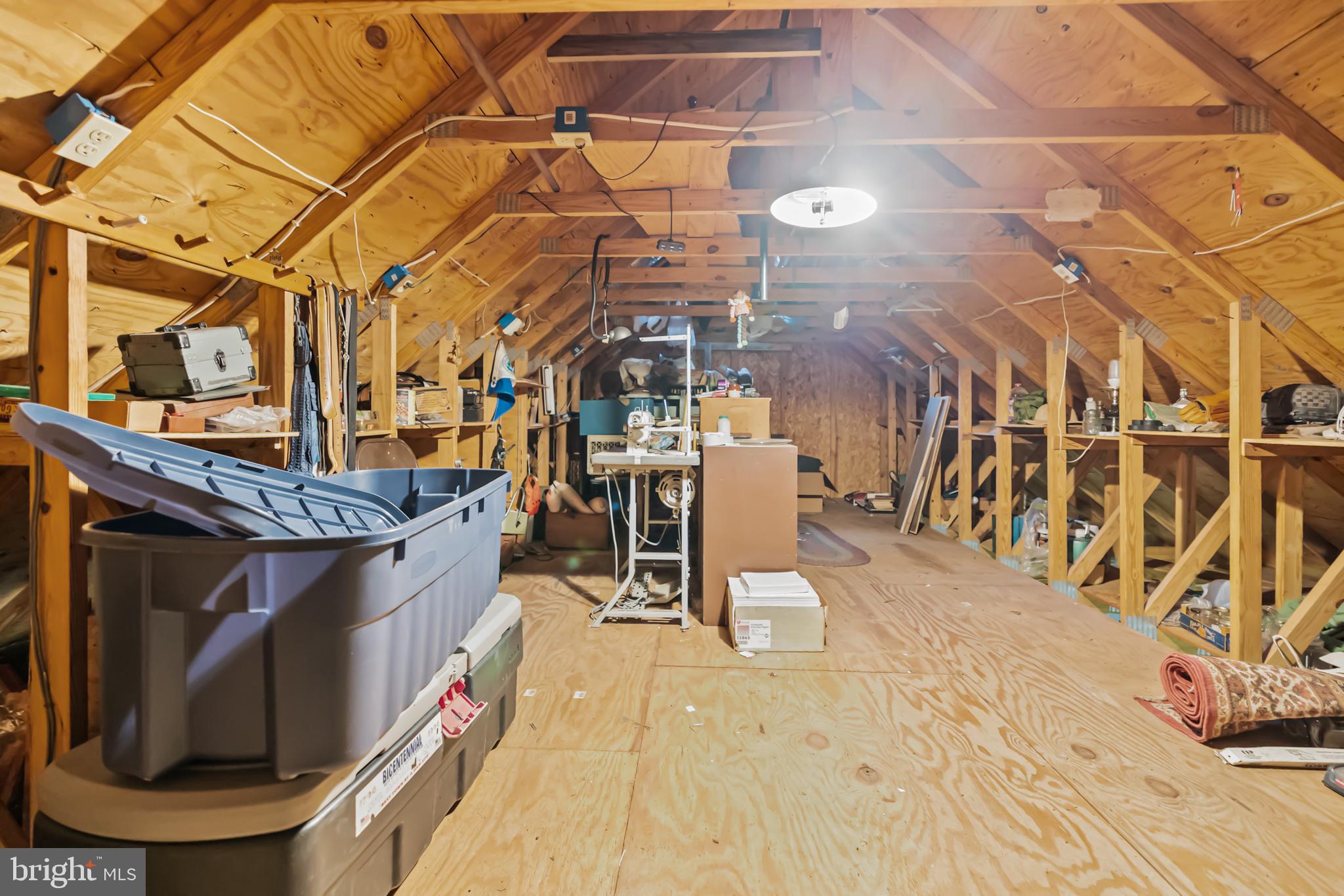 LAKE OF THE WOODS - Residential