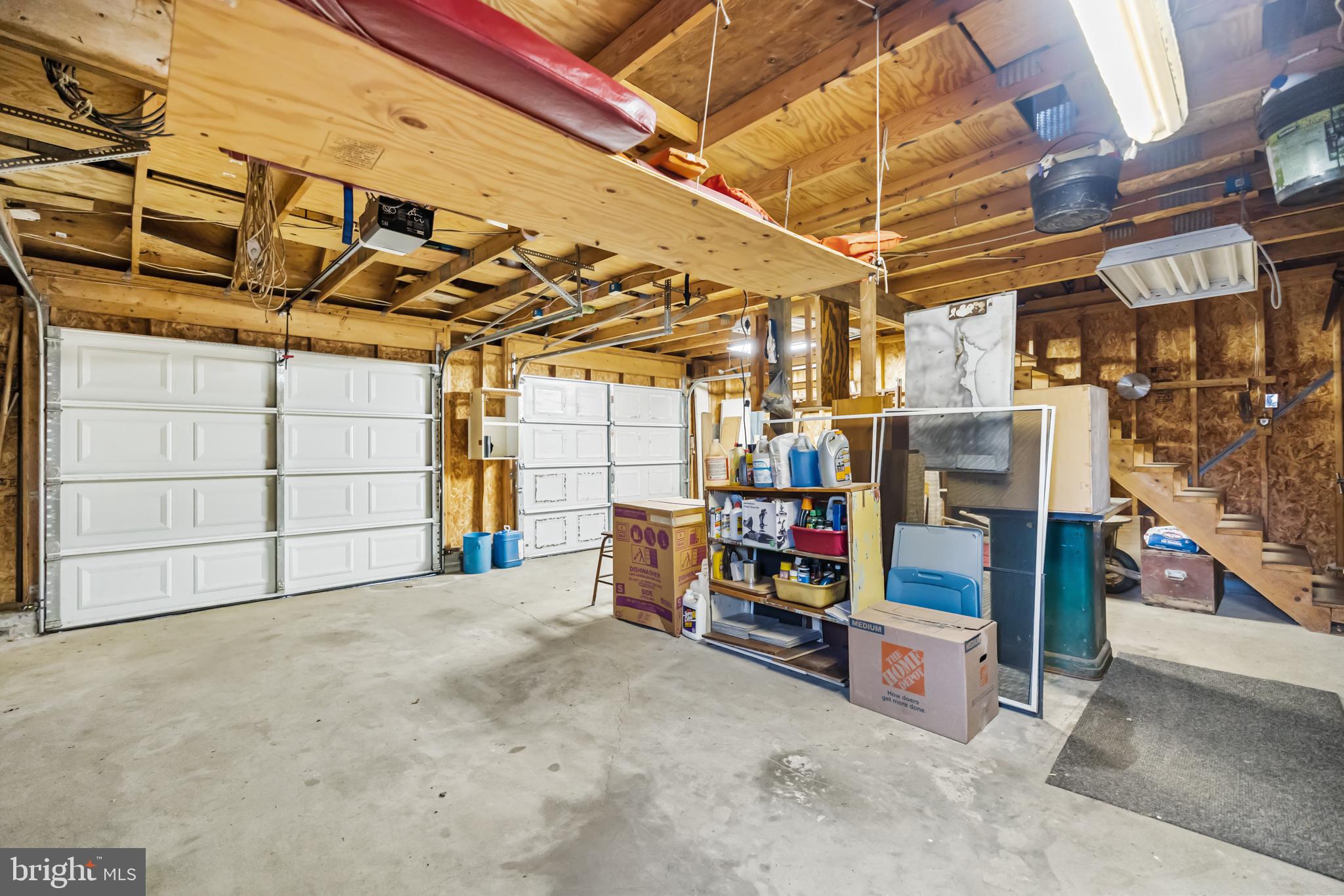 LAKE OF THE WOODS - Residential