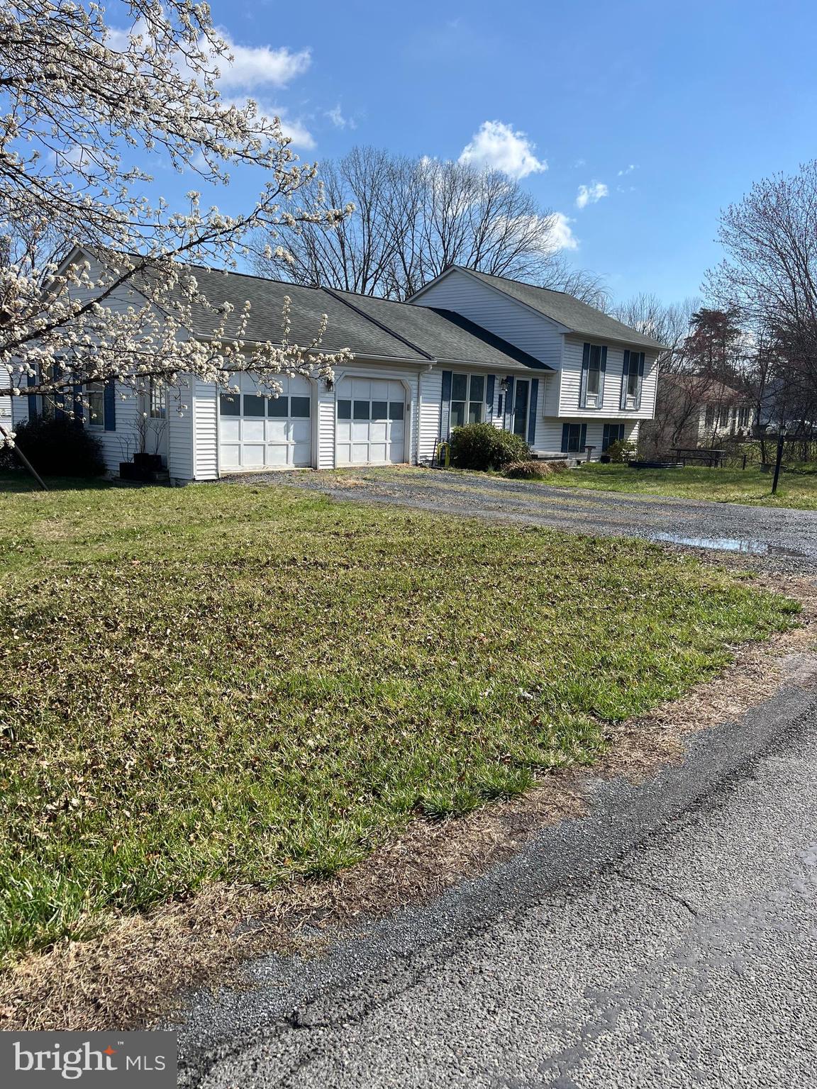 HENSEL STONE WOODS - Residential