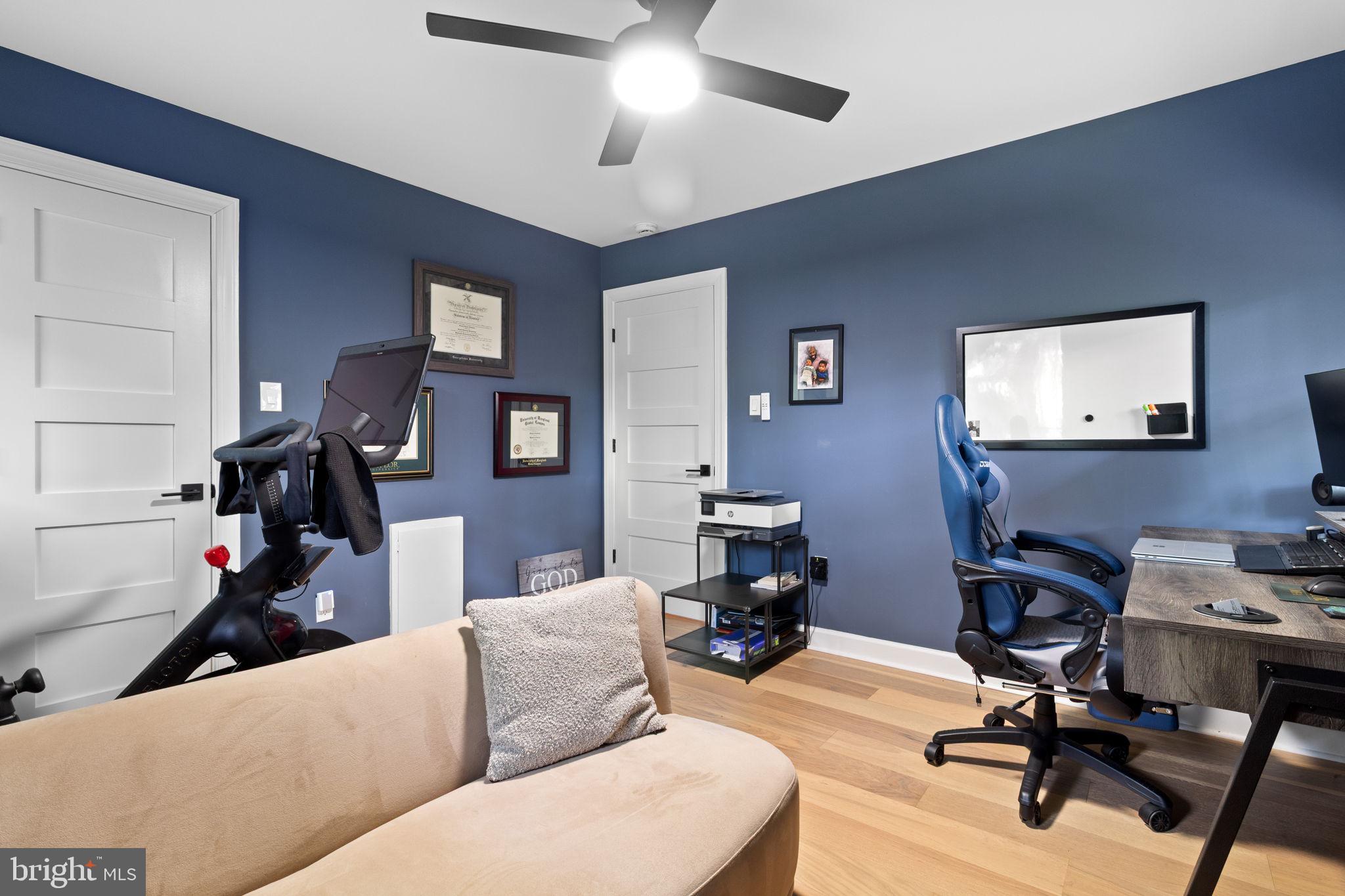 TANTALLON ON THE POTOMAC - Residential