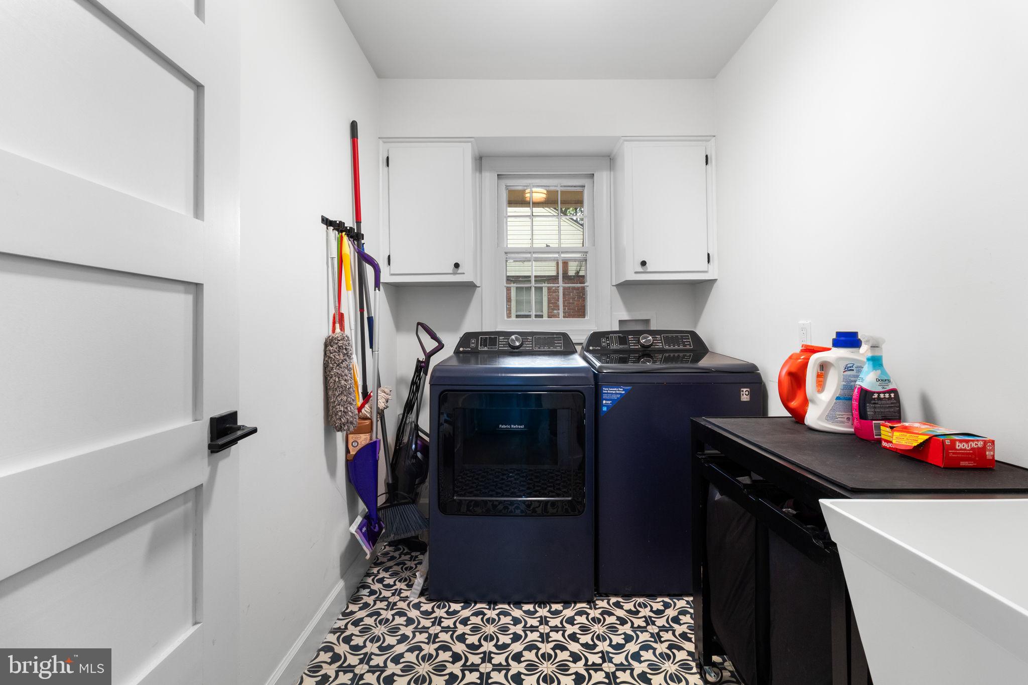 TANTALLON ON THE POTOMAC - Residential