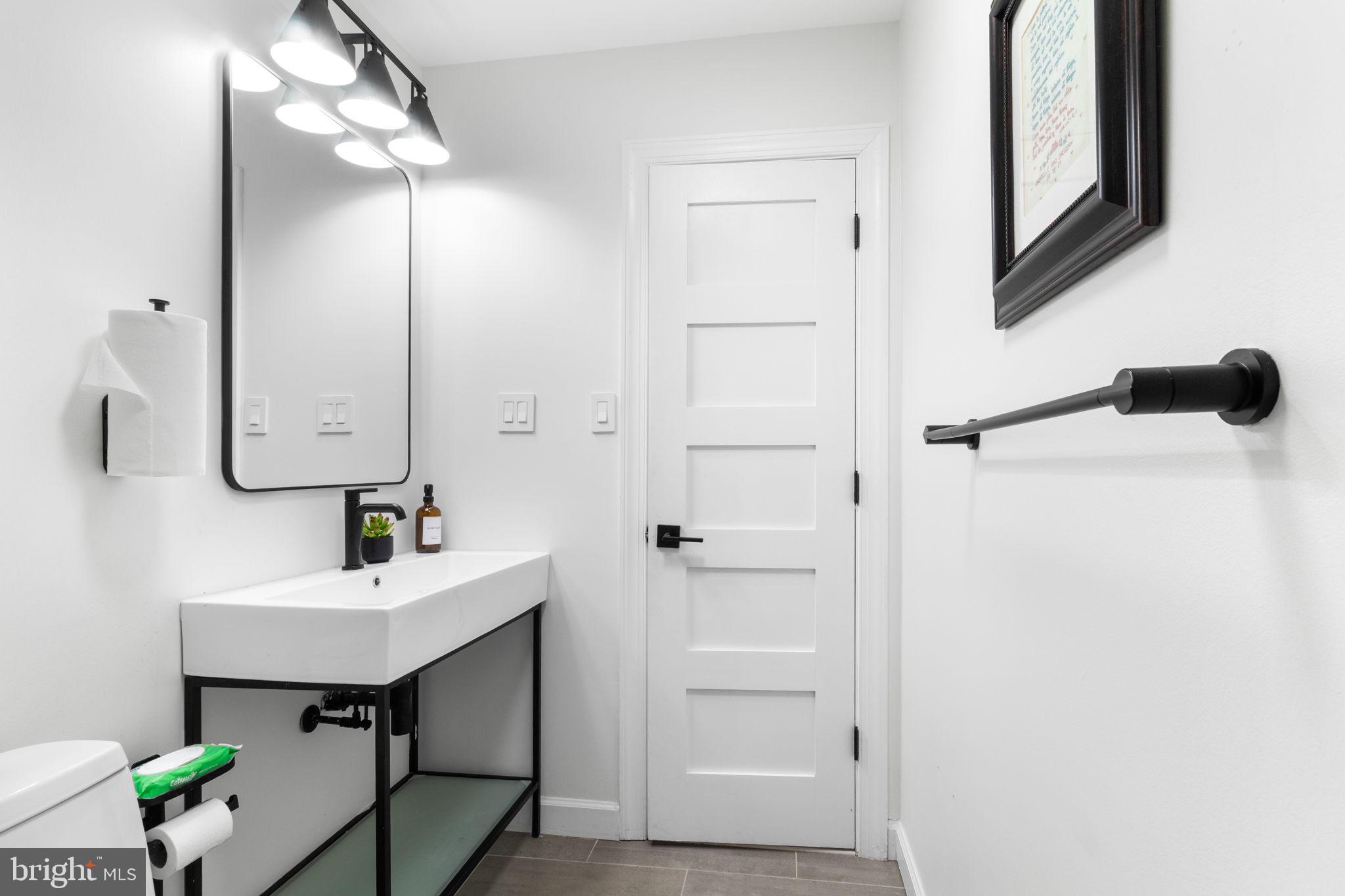 TANTALLON ON THE POTOMAC - Residential