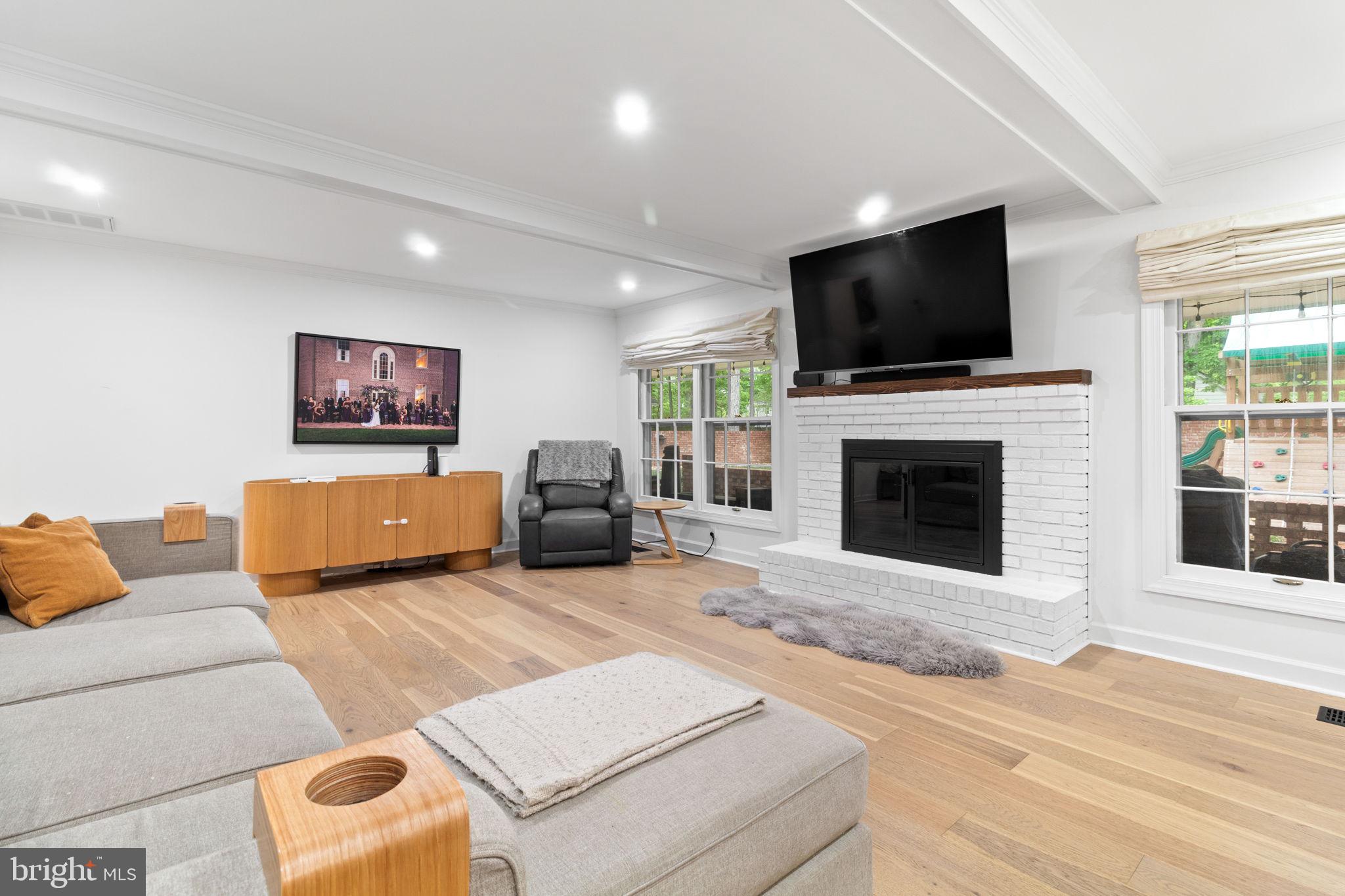 TANTALLON ON THE POTOMAC - Residential