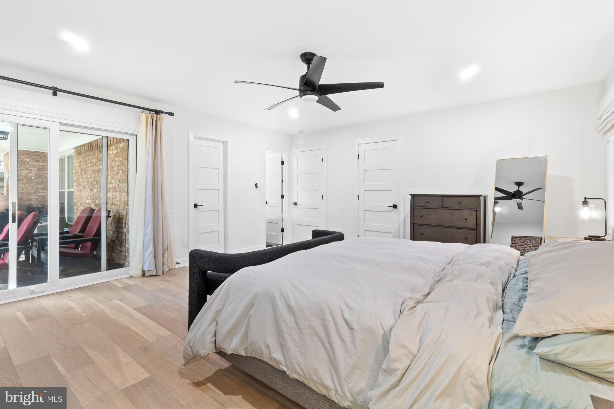 TANTALLON ON THE POTOMAC - Residential