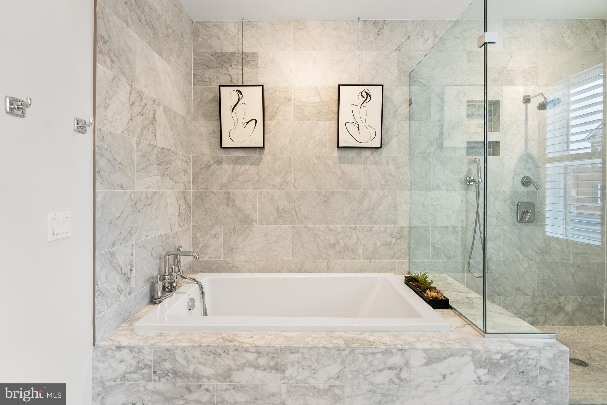 OLD TOWN - Residential