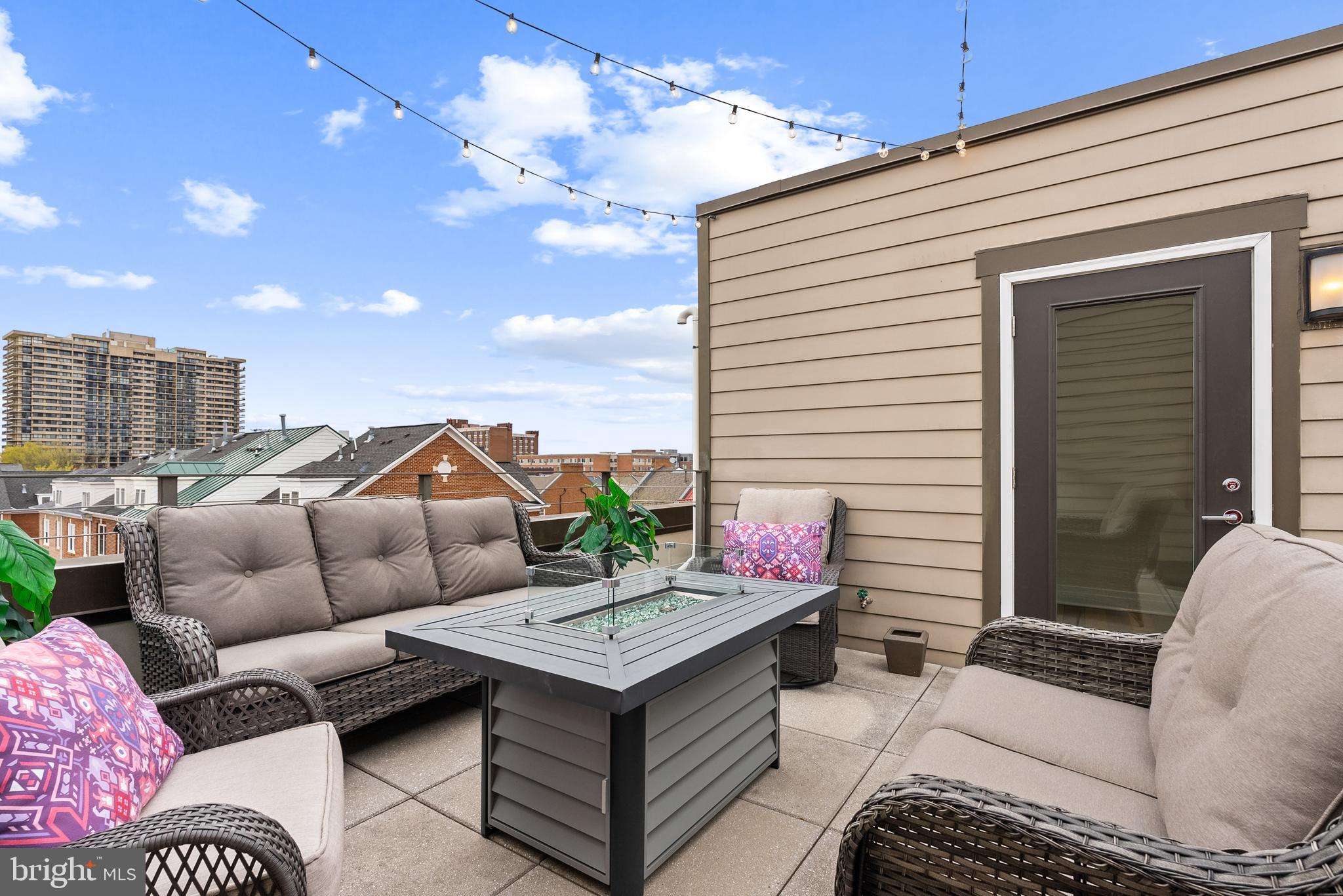 OLD TOWN - Residential