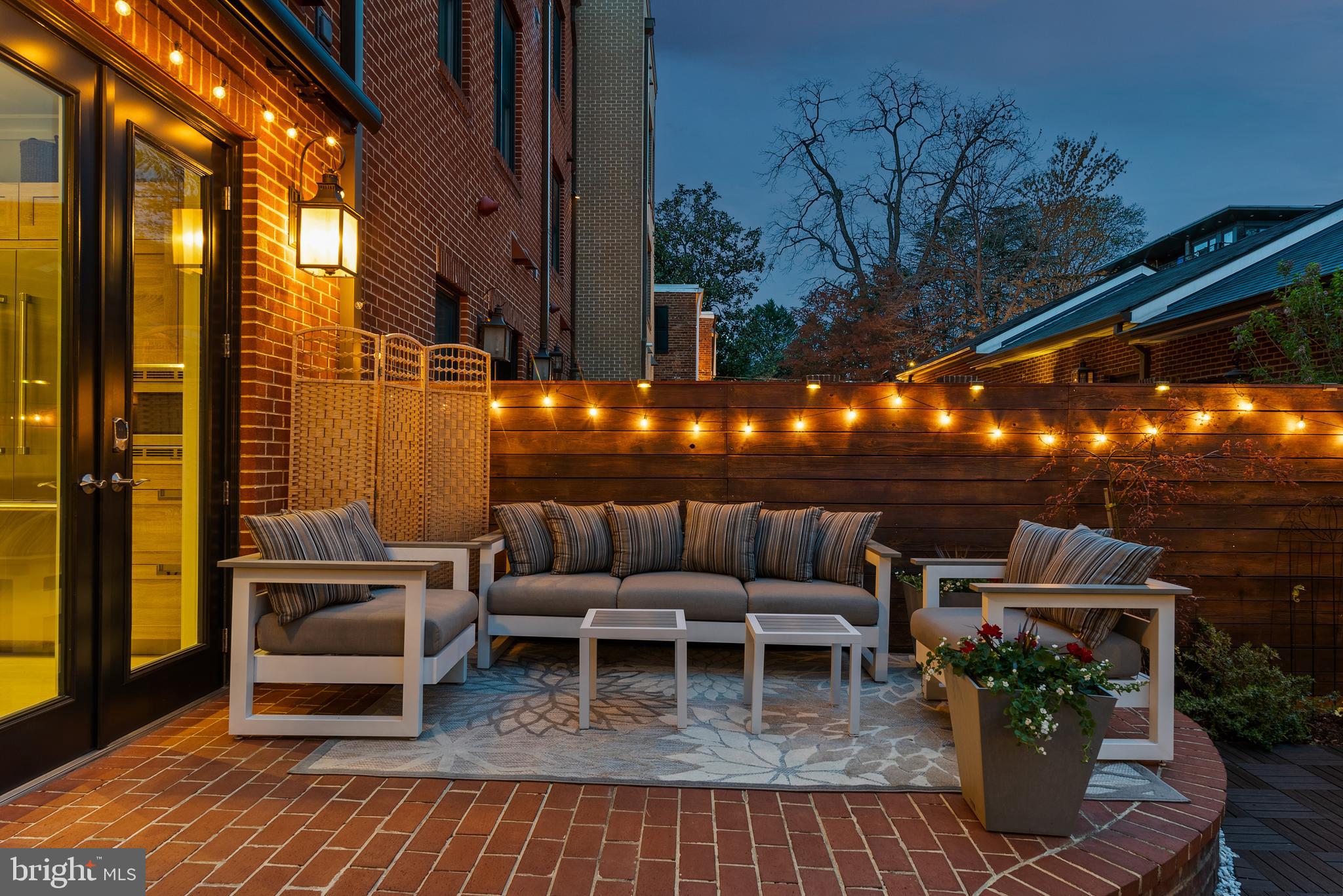 OLD TOWN - Residential