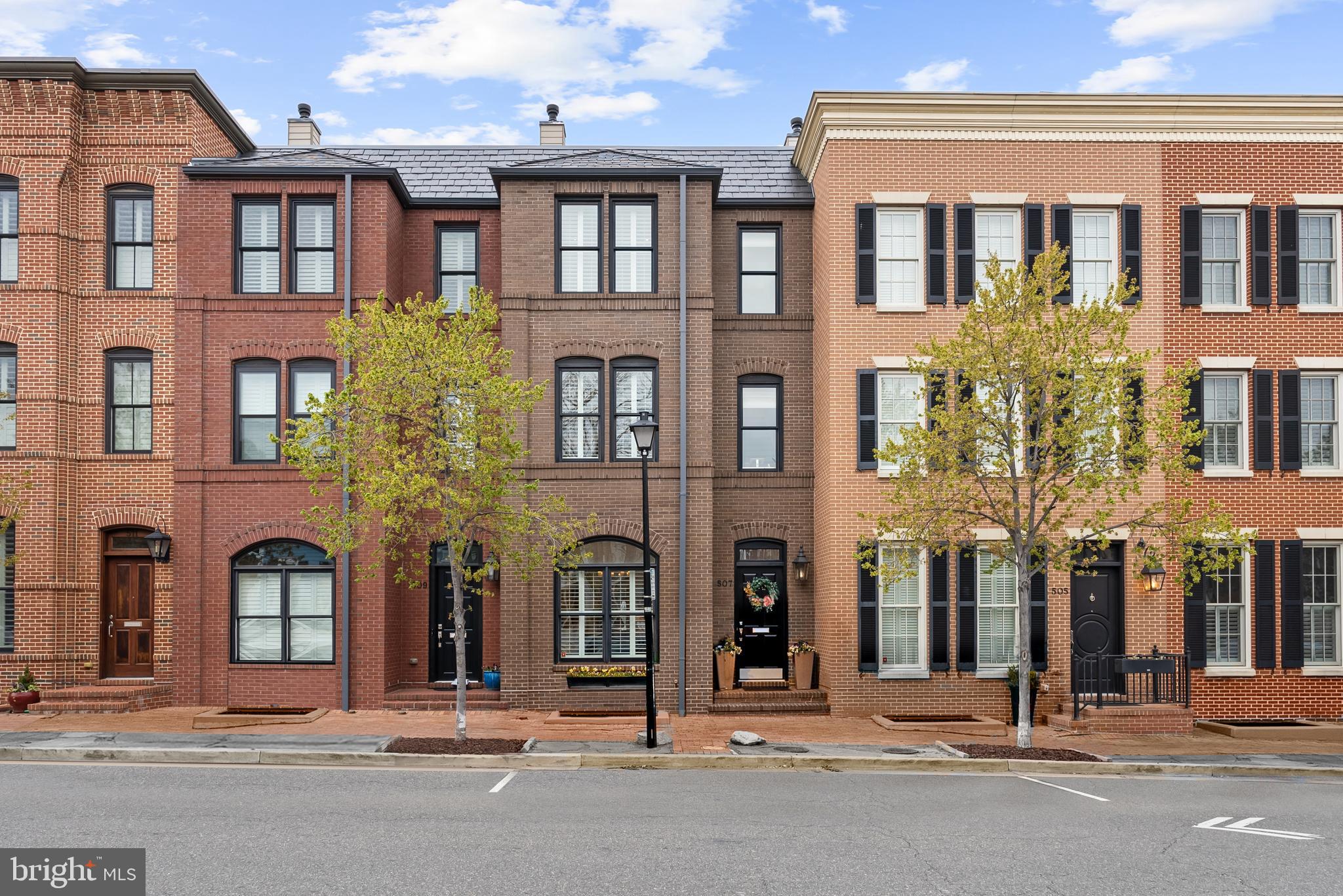 OLD TOWN - Residential