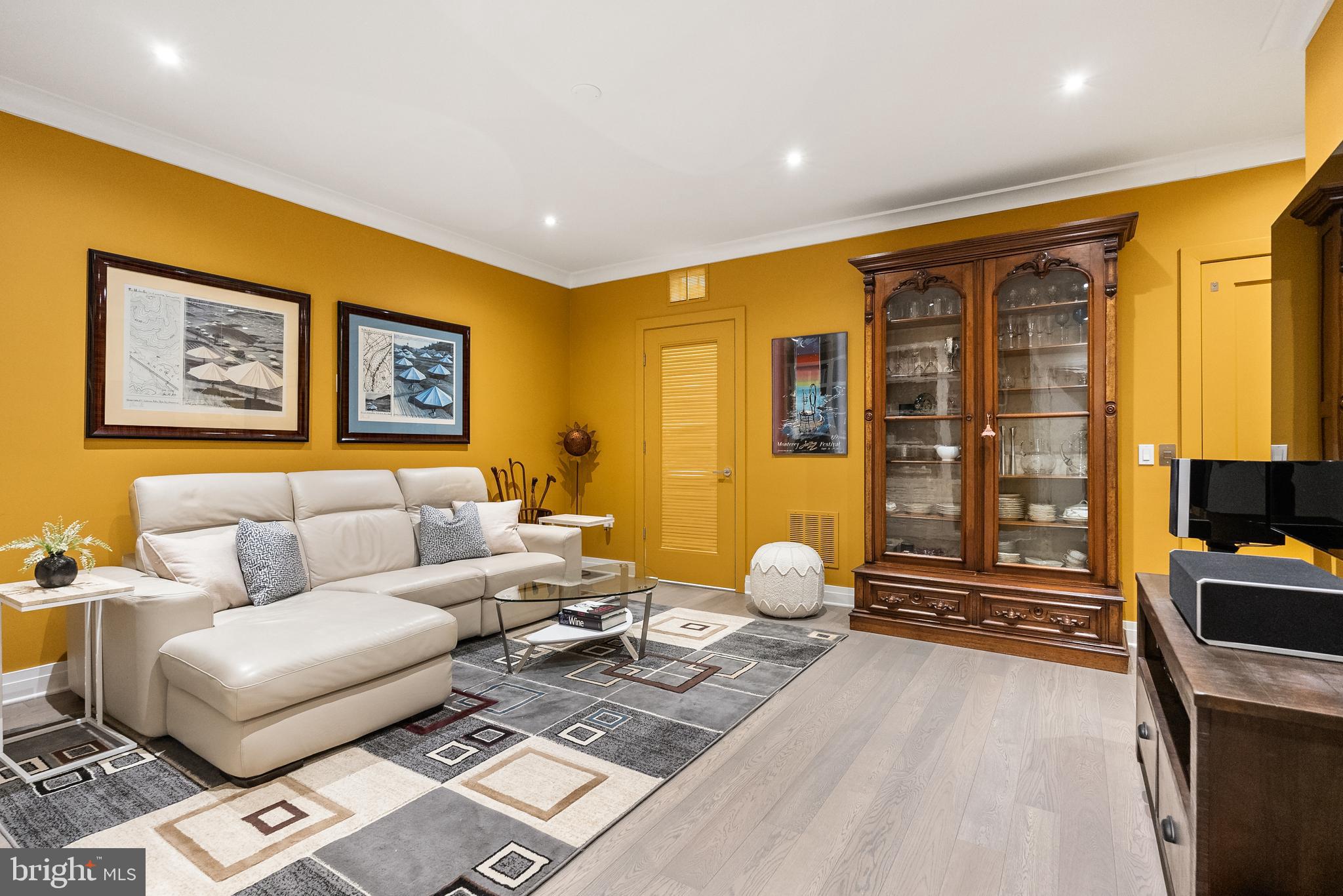 OLD TOWN - Residential