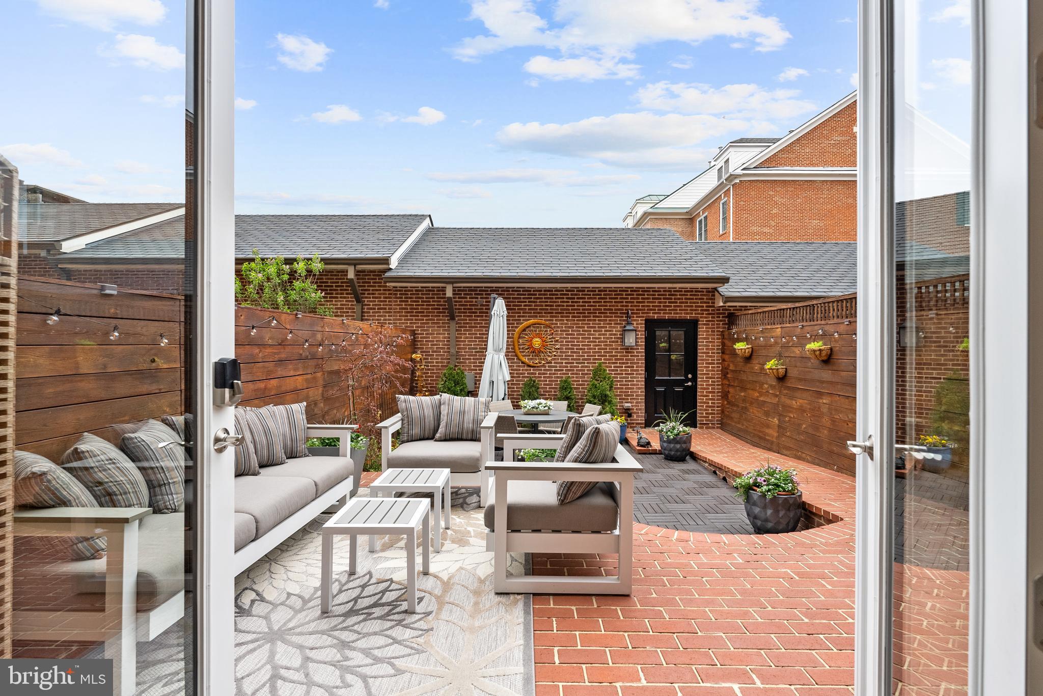 OLD TOWN - Residential