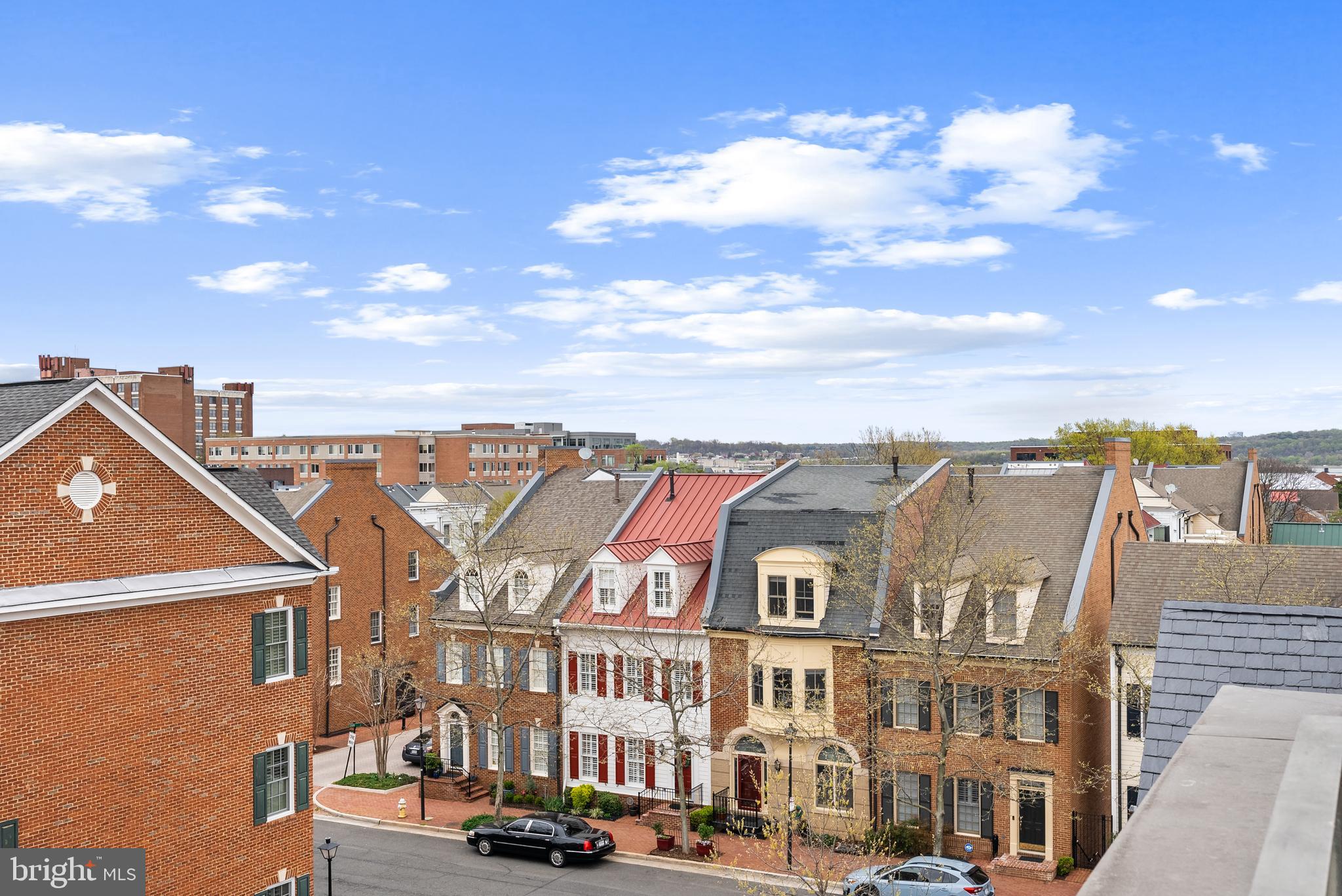 OLD TOWN - Residential