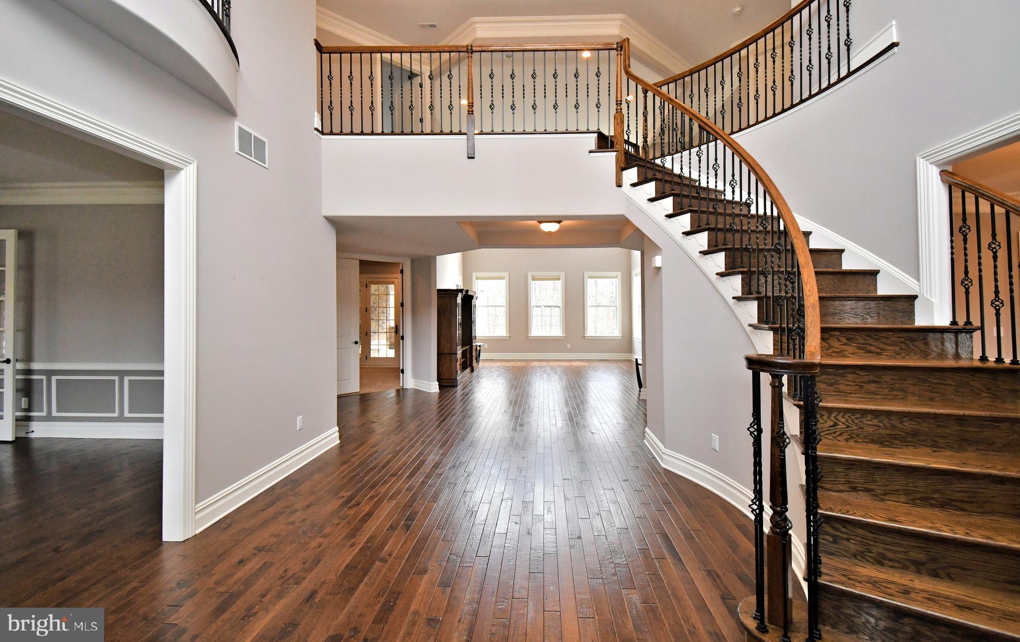 DUTCHESS FARM ESTS - Residential