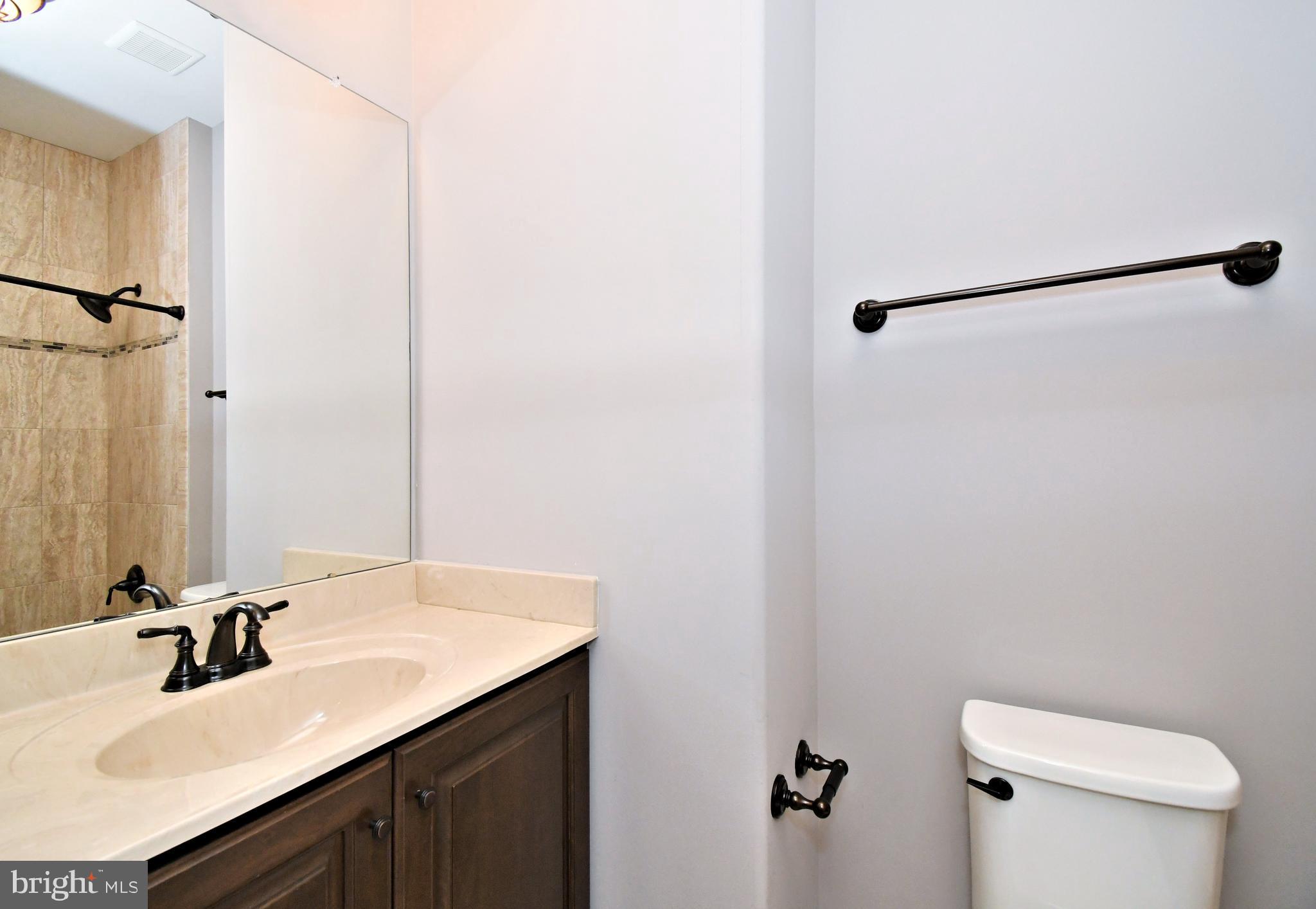 DUTCHESS FARM ESTS - Residential