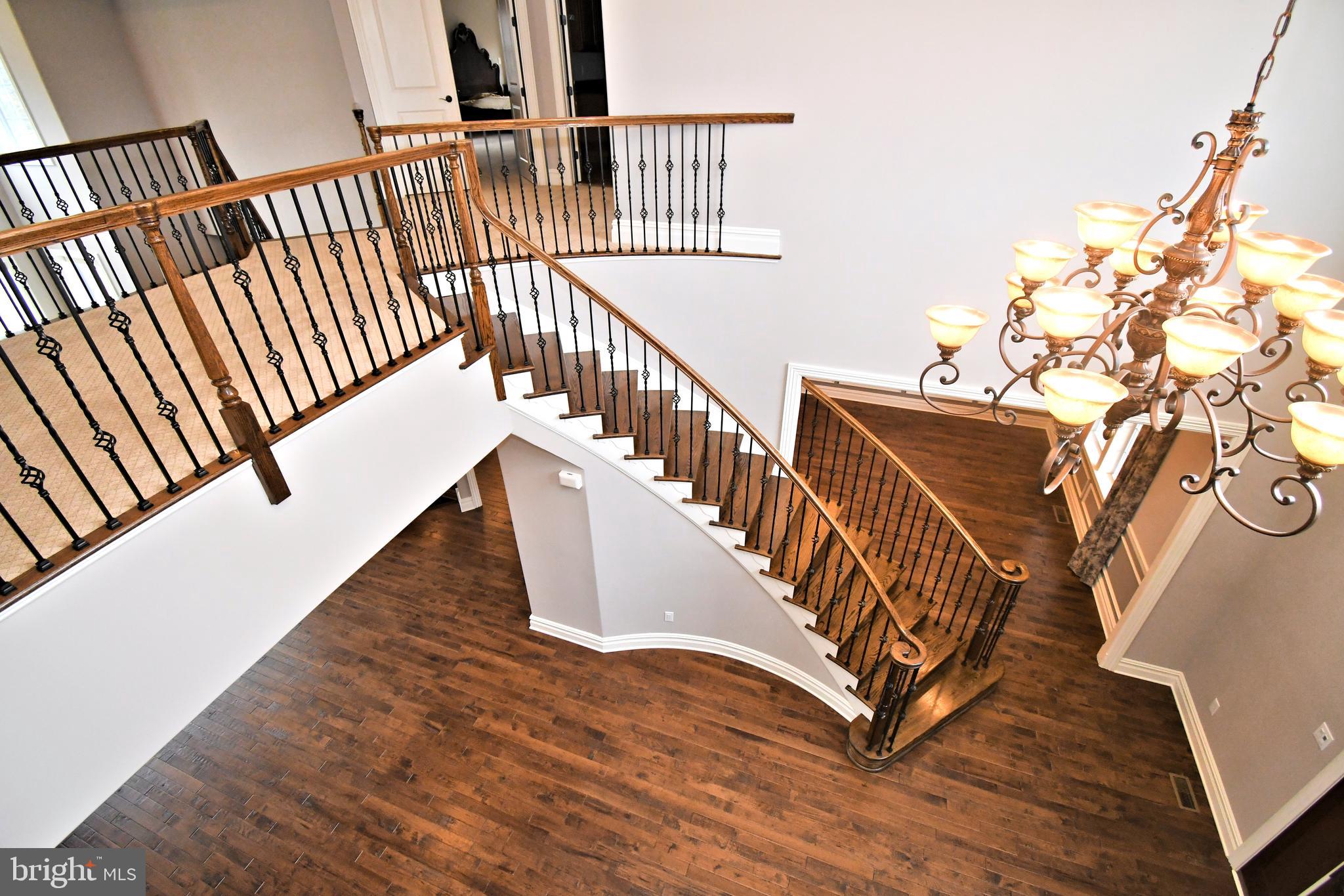 DUTCHESS FARM ESTS - Residential