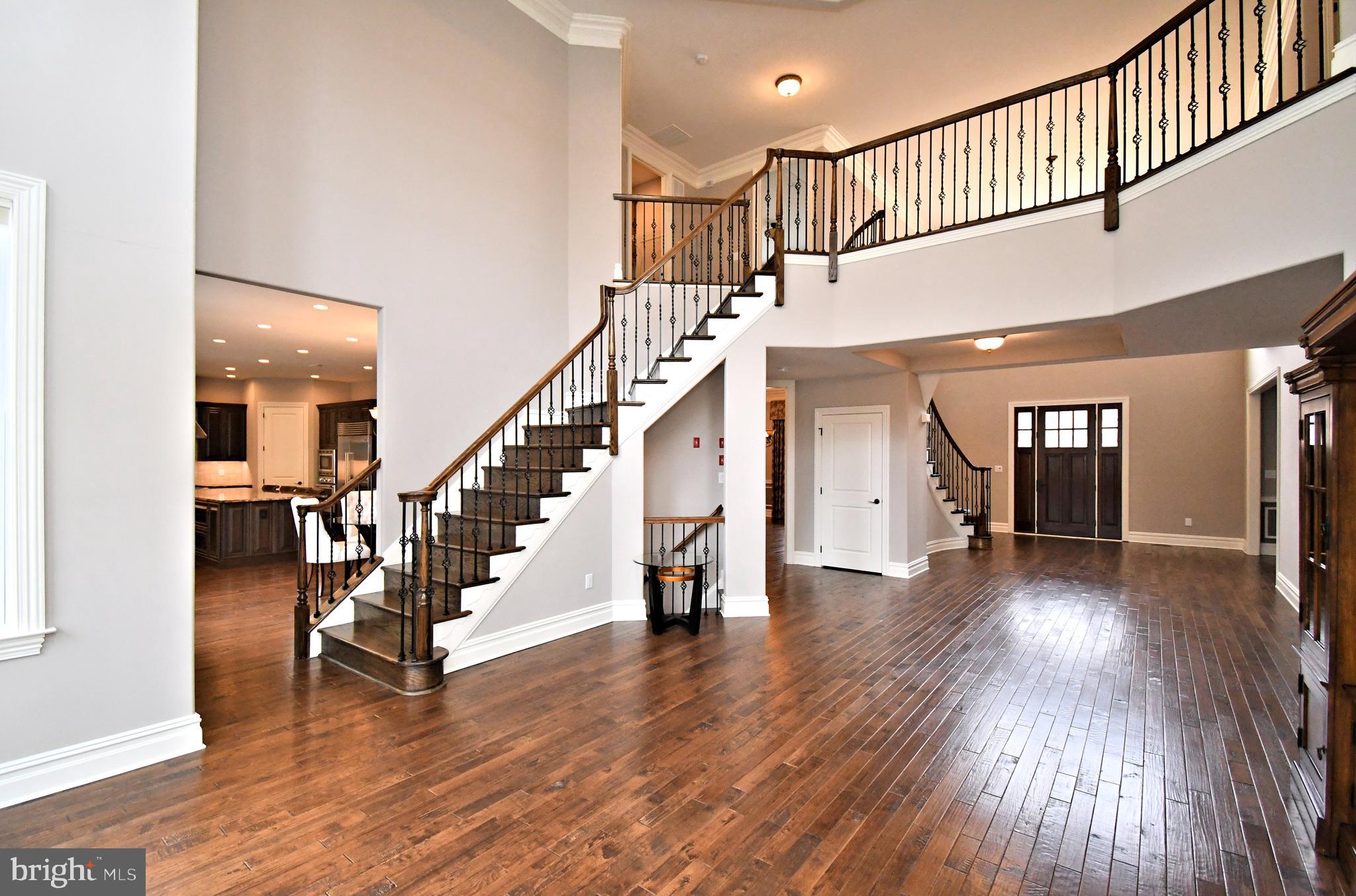 DUTCHESS FARM ESTS - Residential